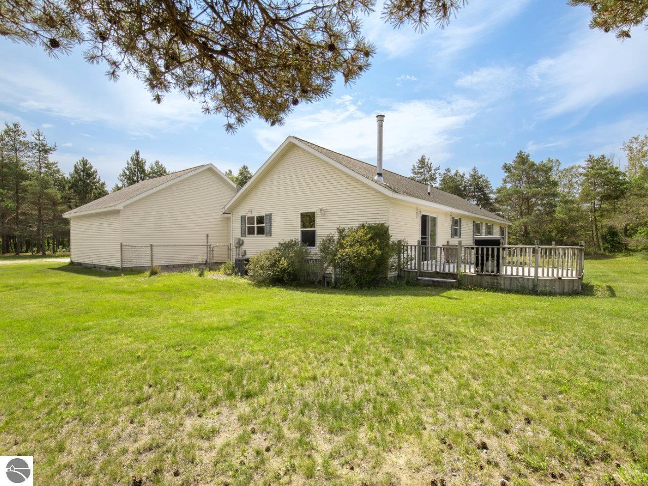 2770 Mohawk Trace