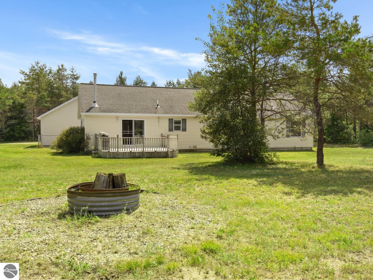 2770 Mohawk Trace