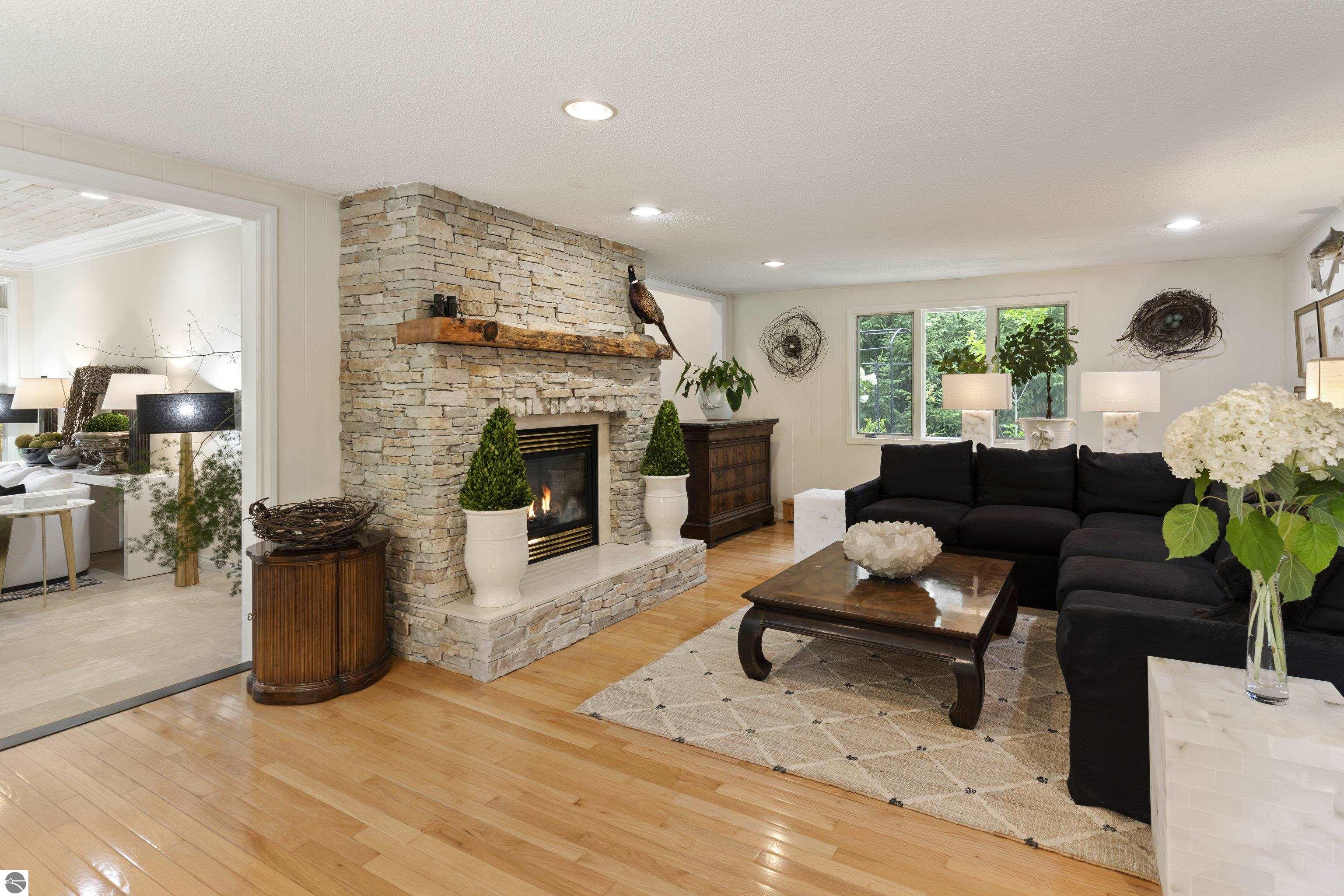 1265 River Road