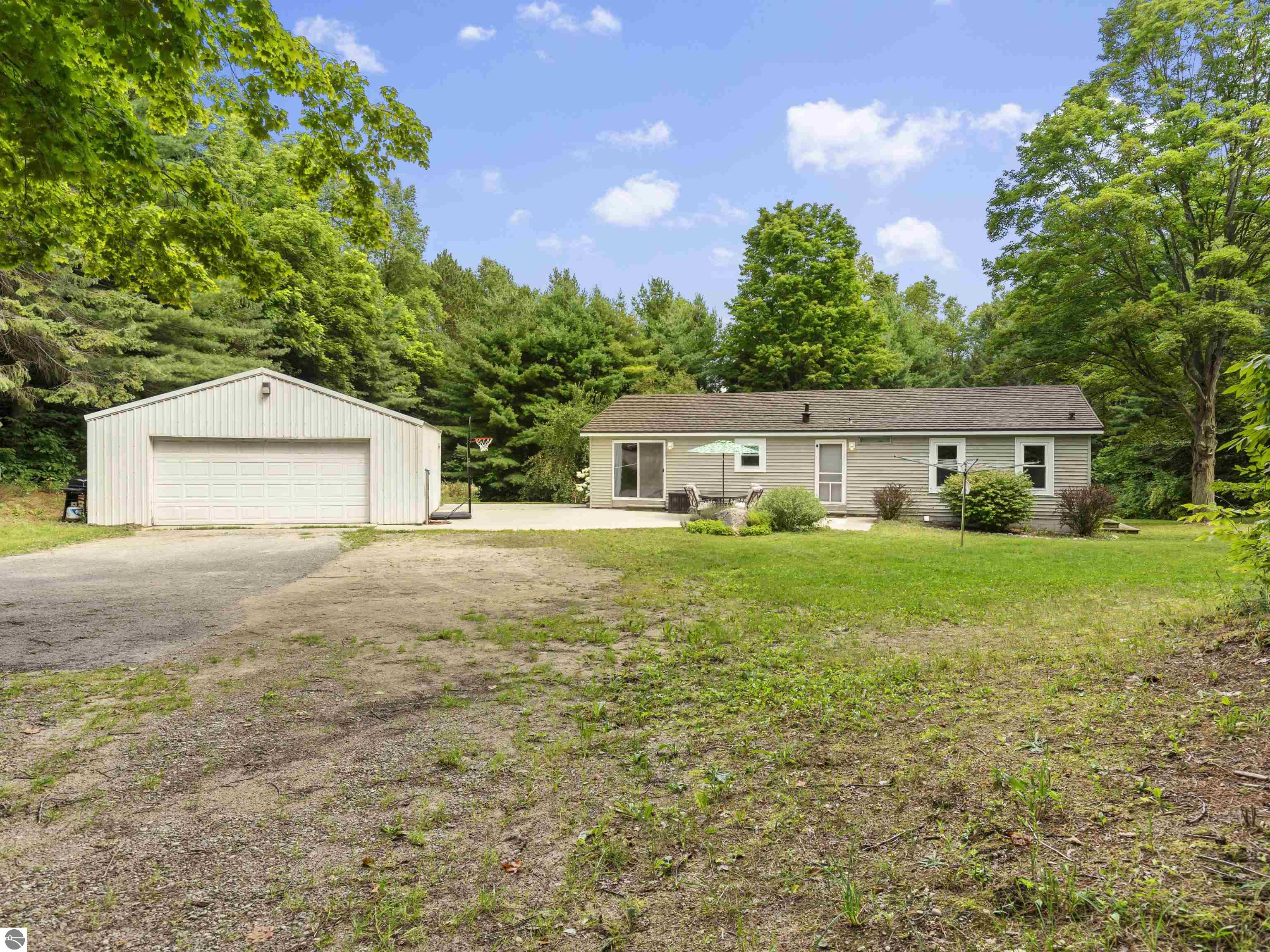 6581 Putney Road