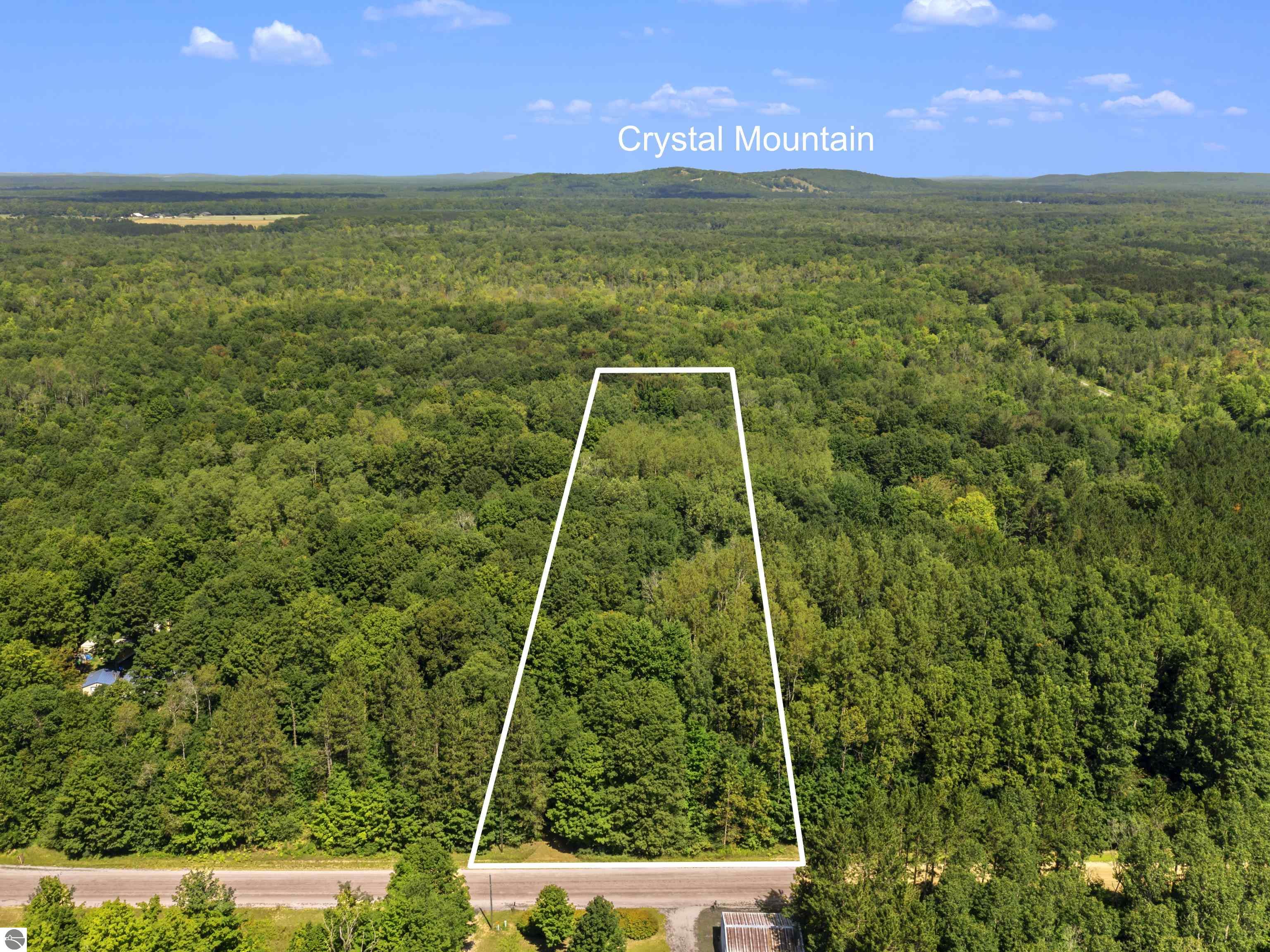 14880 Woods Trail