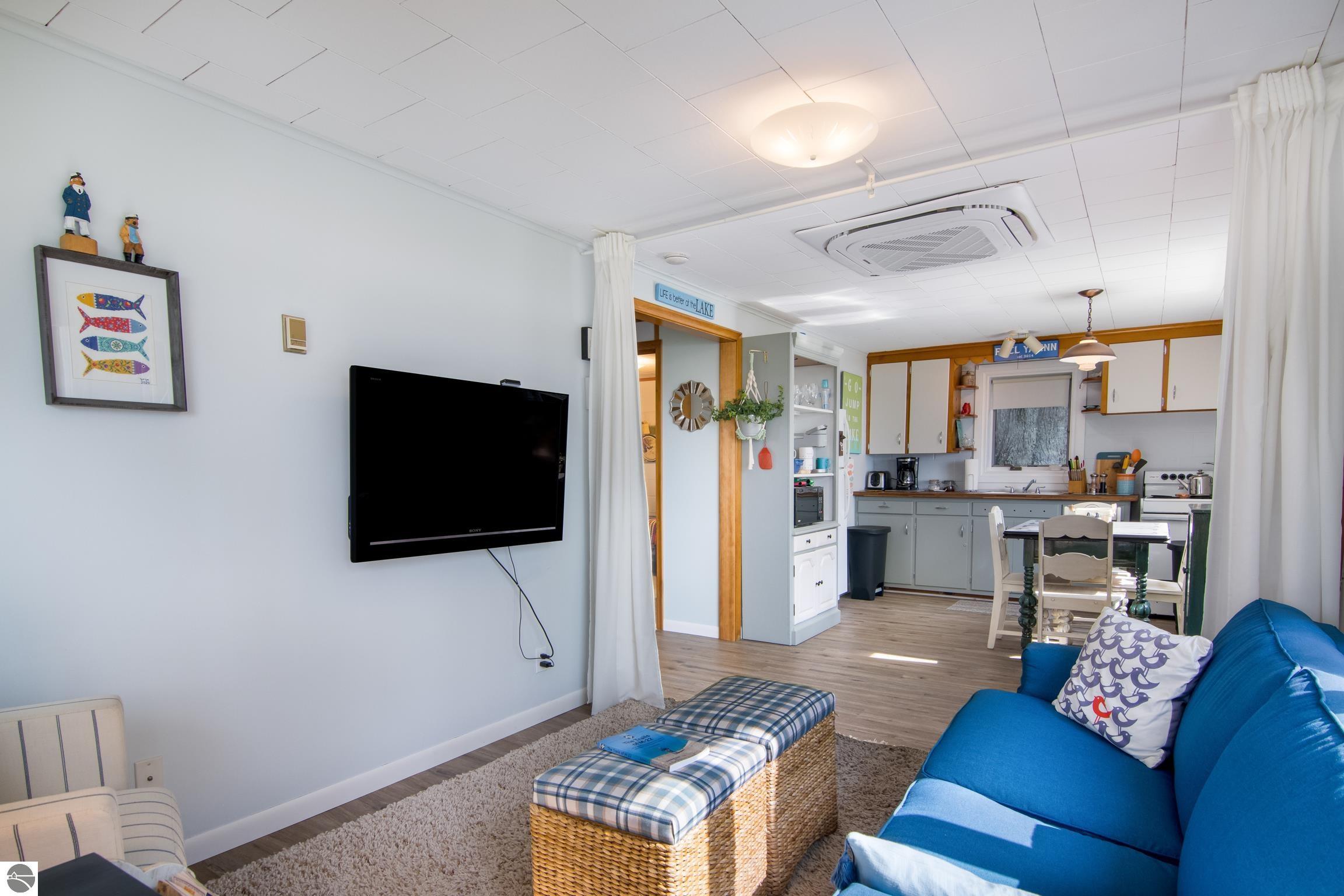 8679 Deadstream Road