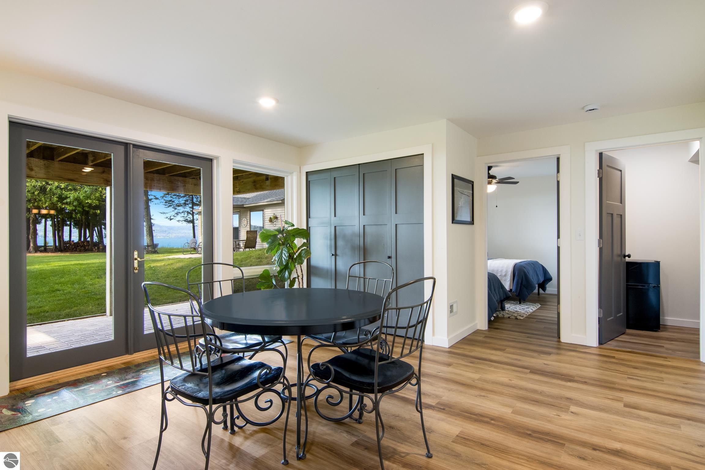 8679 Deadstream Road