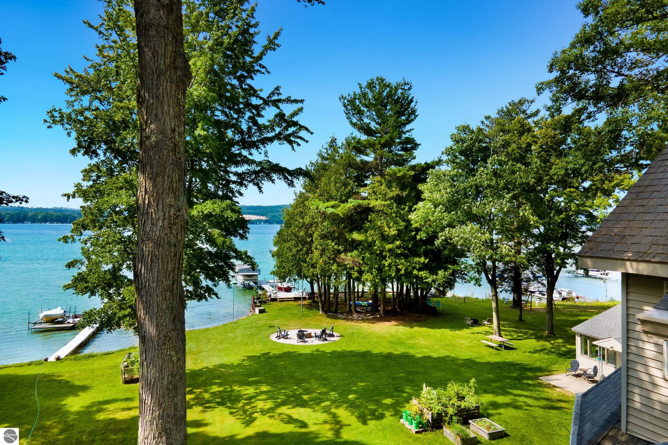 8679 Deadstream Road