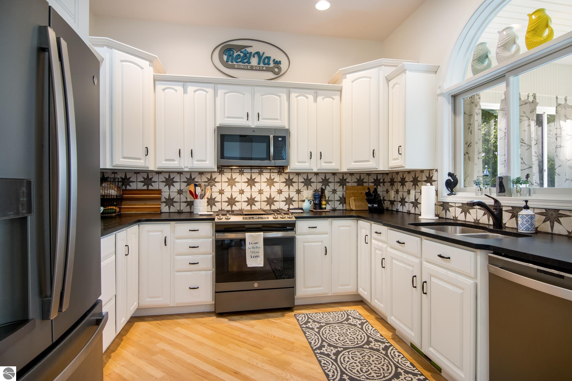 8679 Deadstream Road