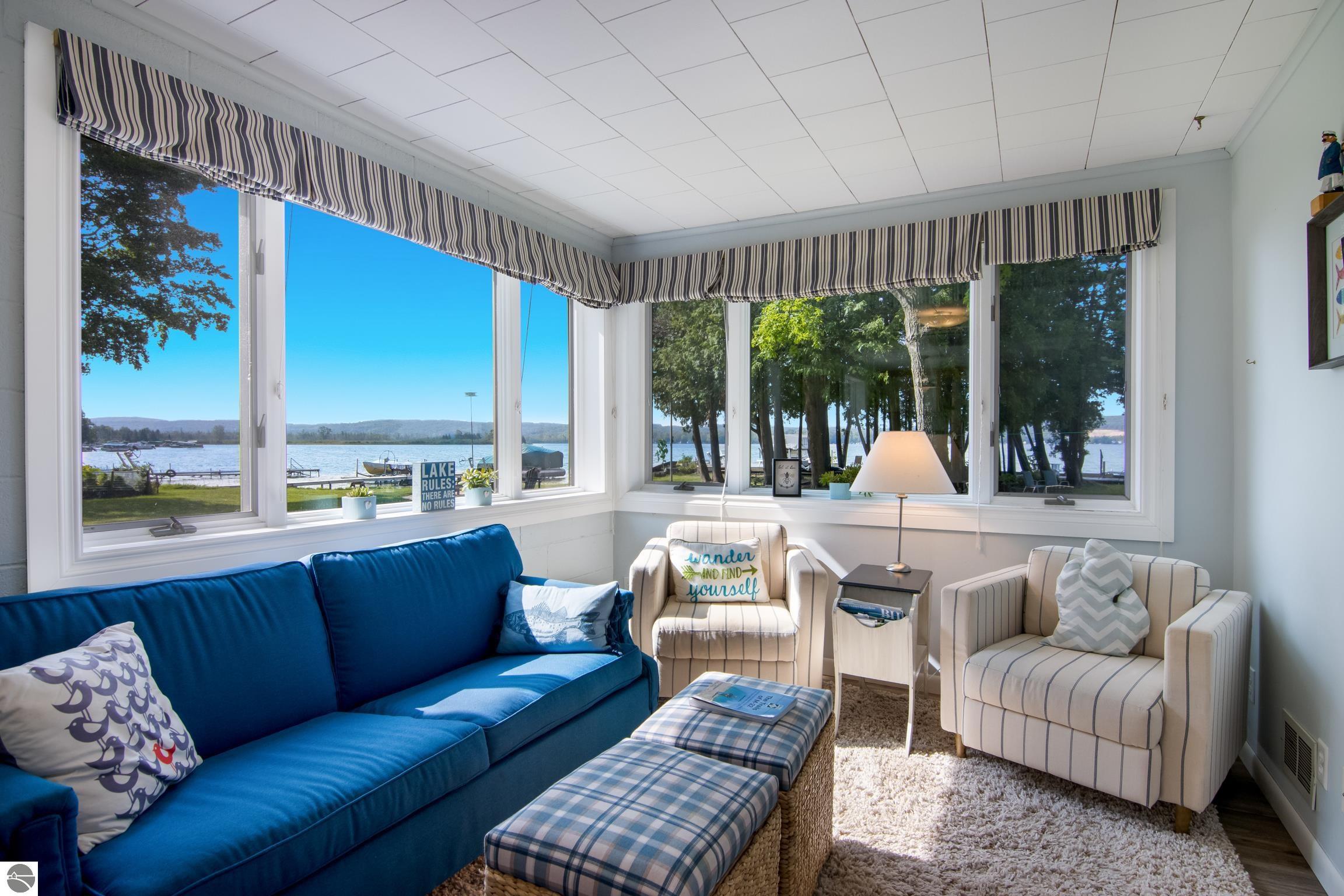 8679 Deadstream Road