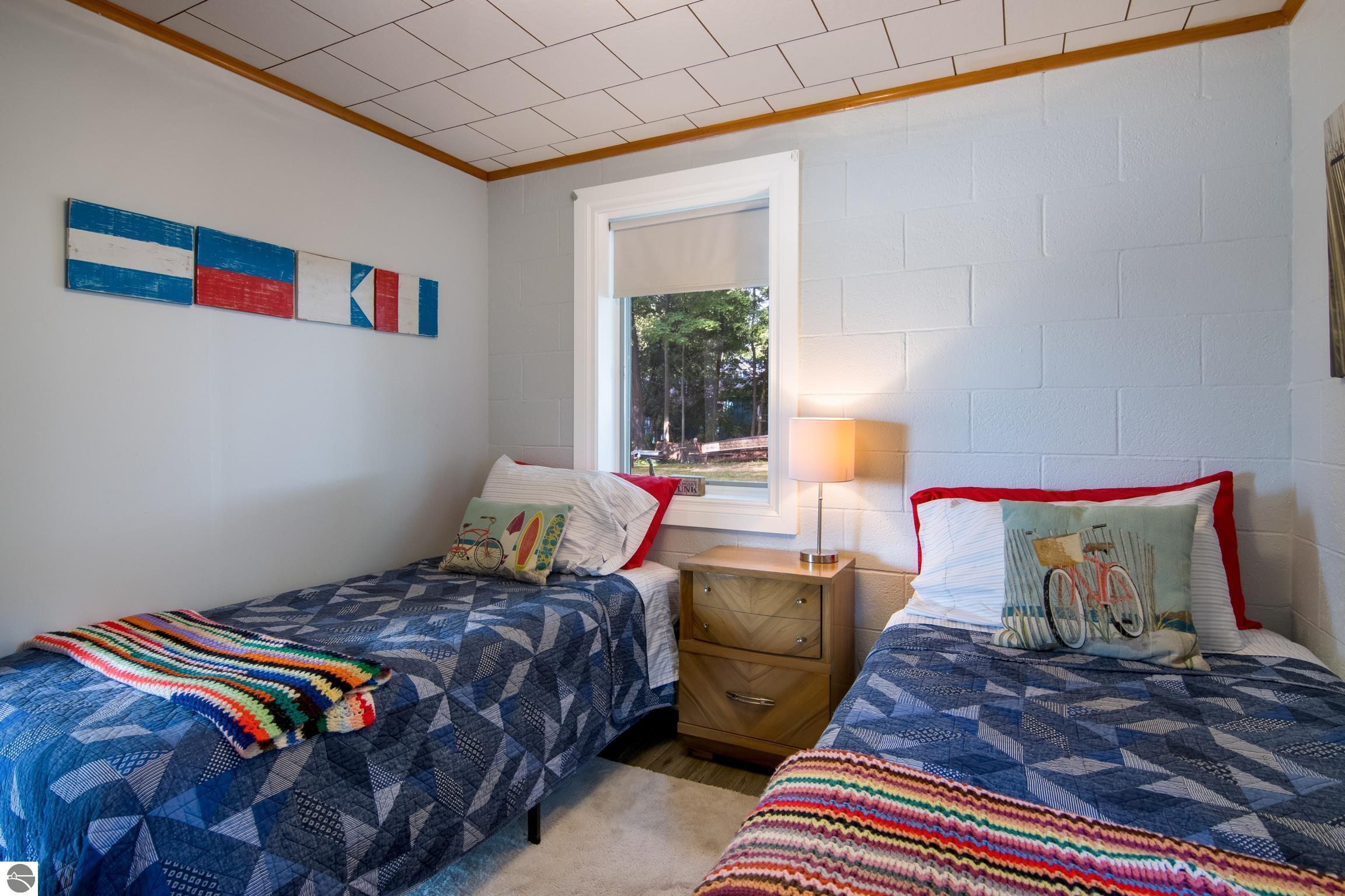 8679 Deadstream Road