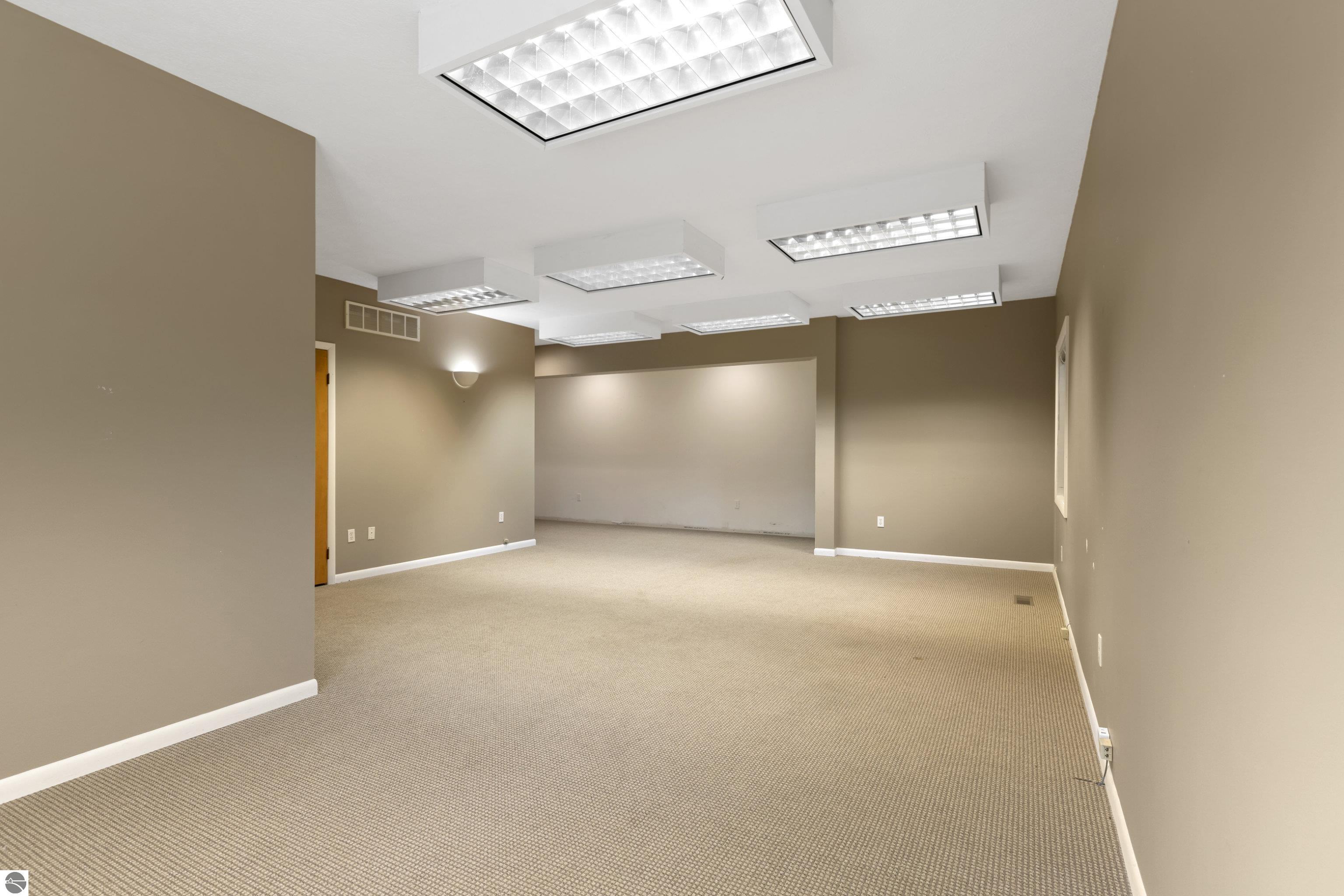 425 N Michigan Avenue # A