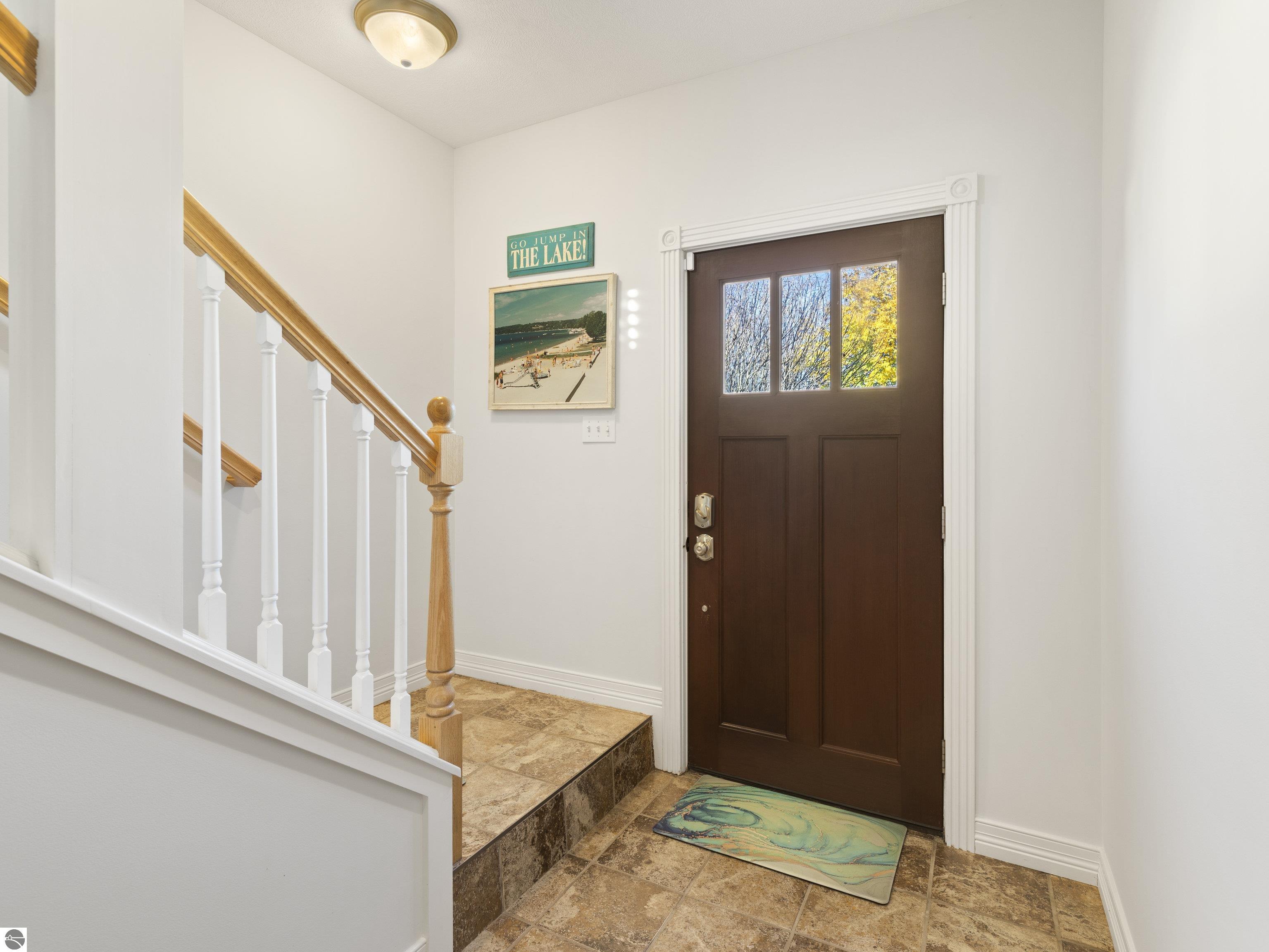 87 S Center Street