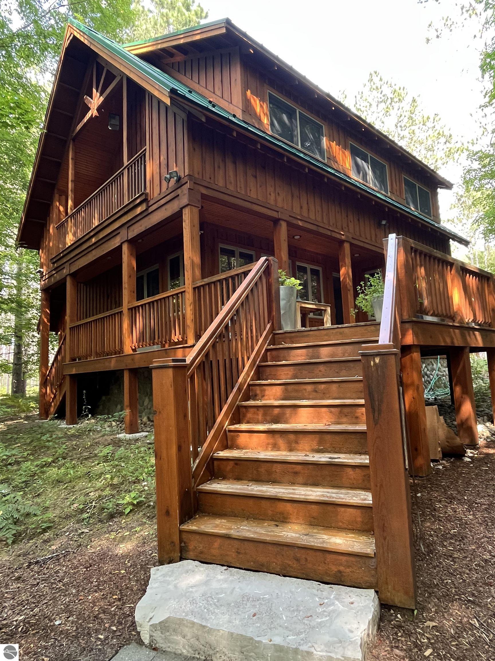 18396 Pine Ridge Way