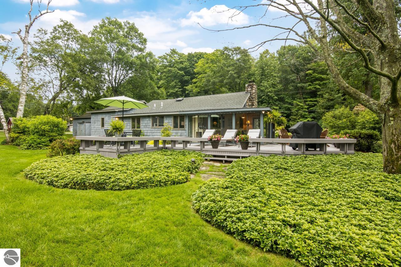 1696 Nichols Road