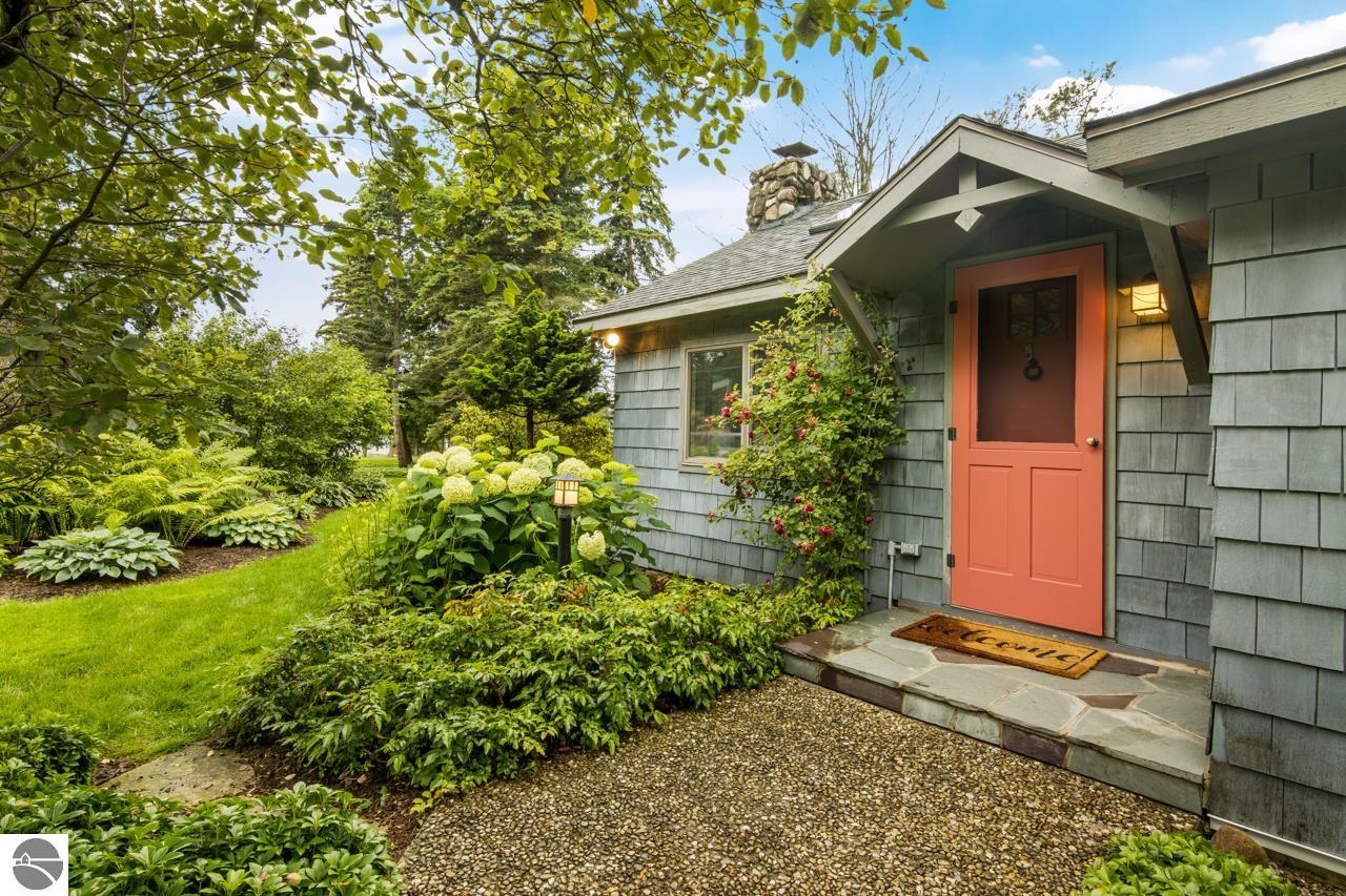 1696 Nichols Road