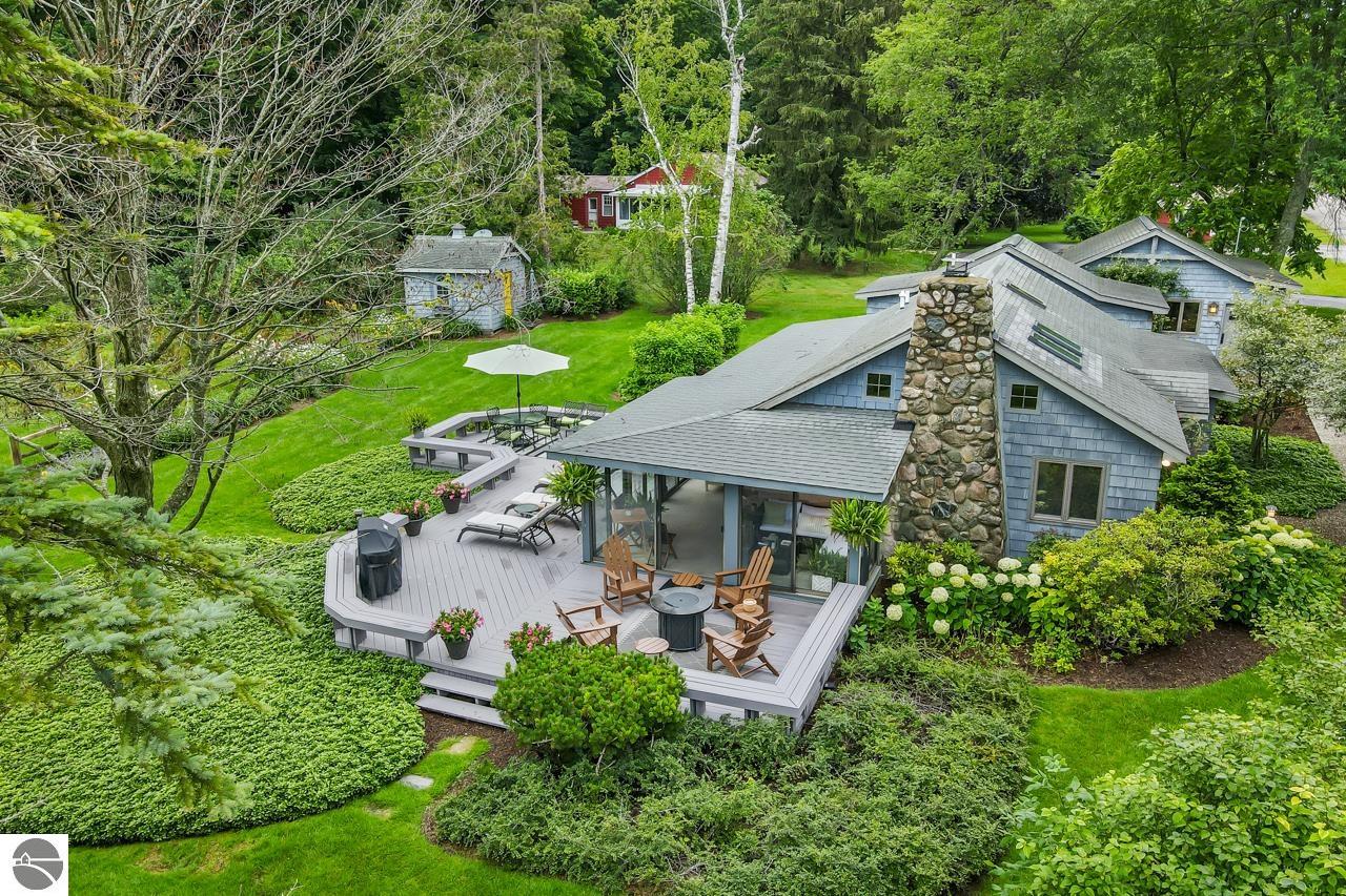 1696 Nichols Road