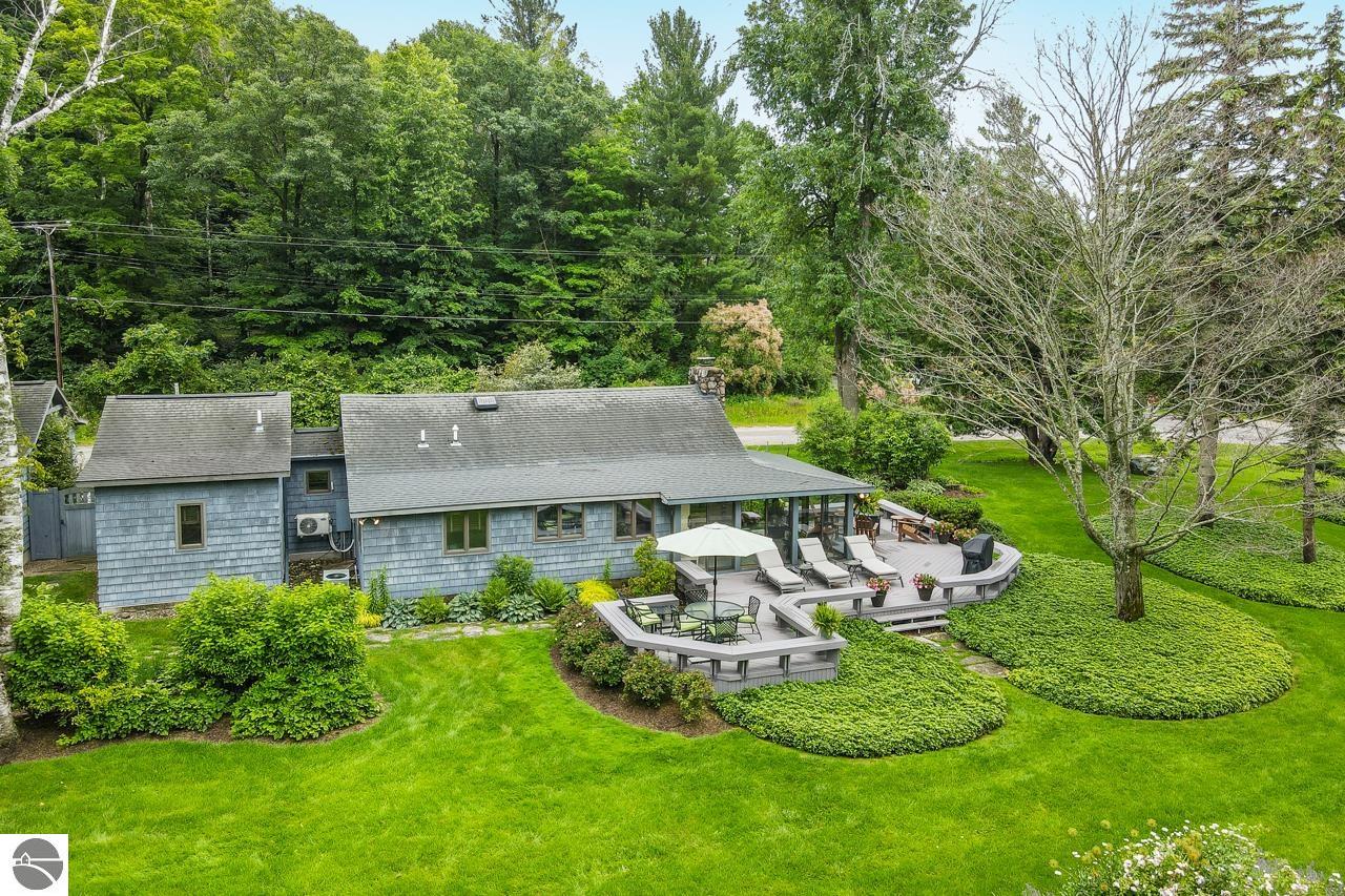 1696 Nichols Road