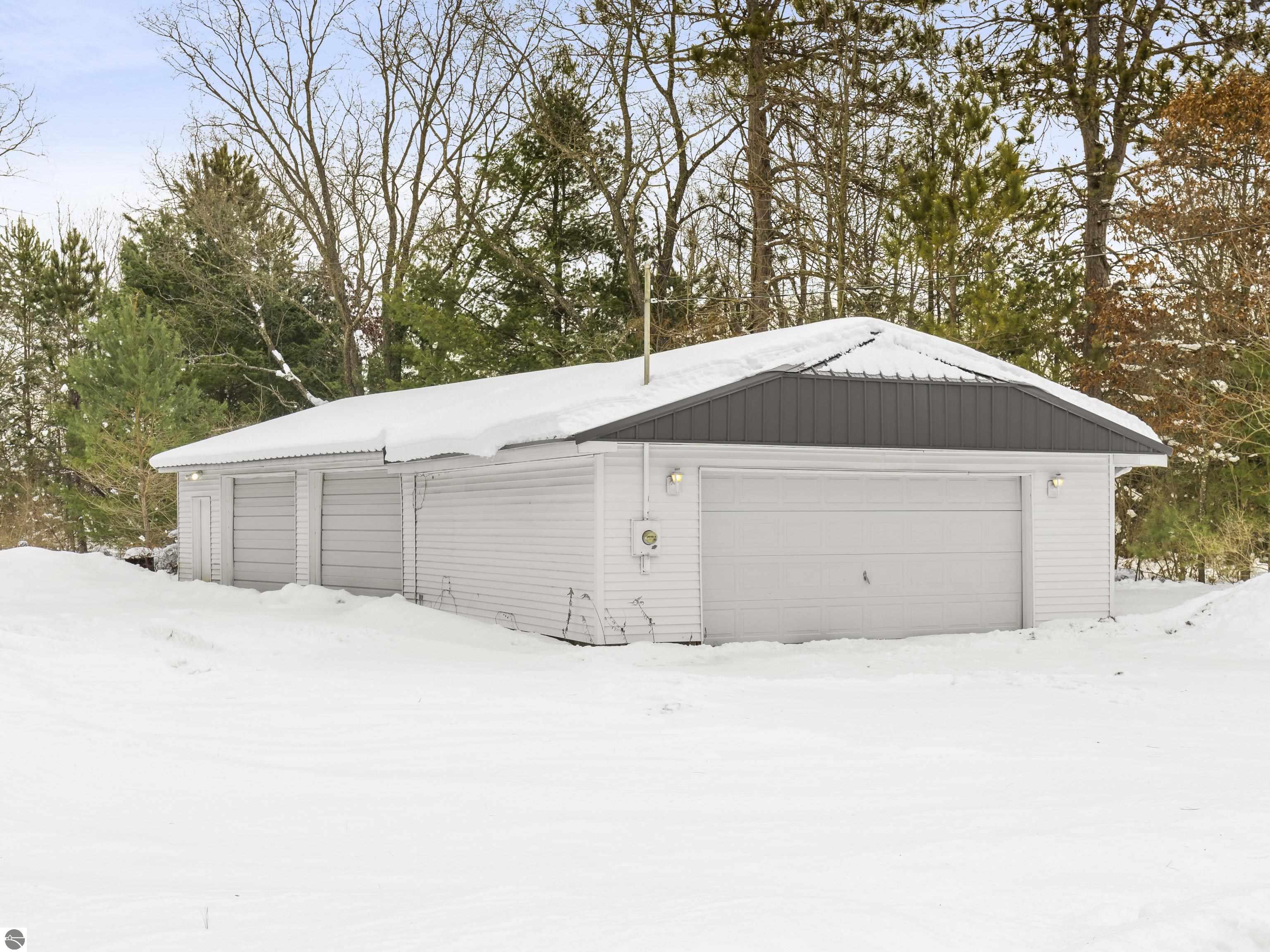 9383 Johnson Road