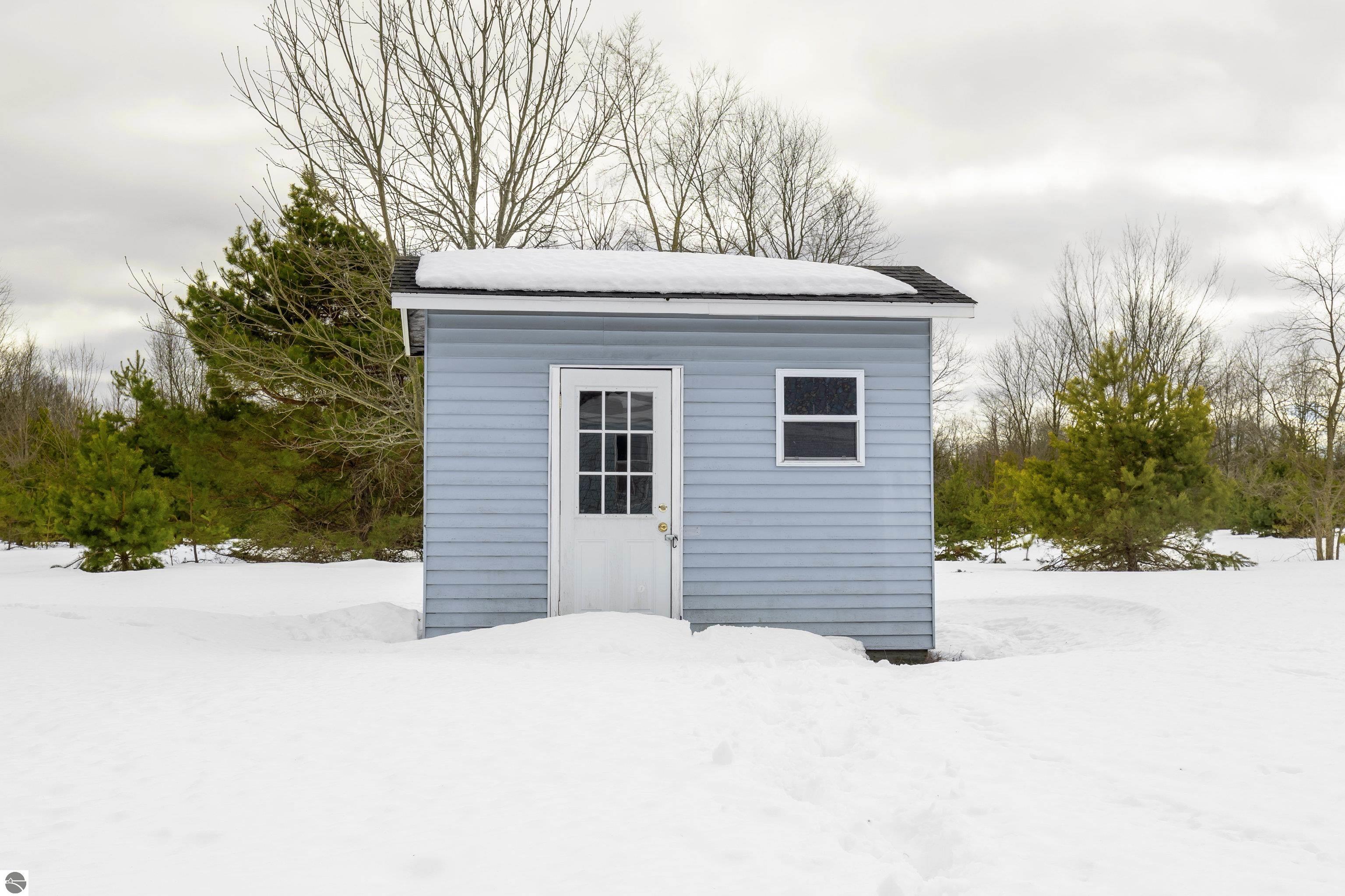 7695 Hoadley Road