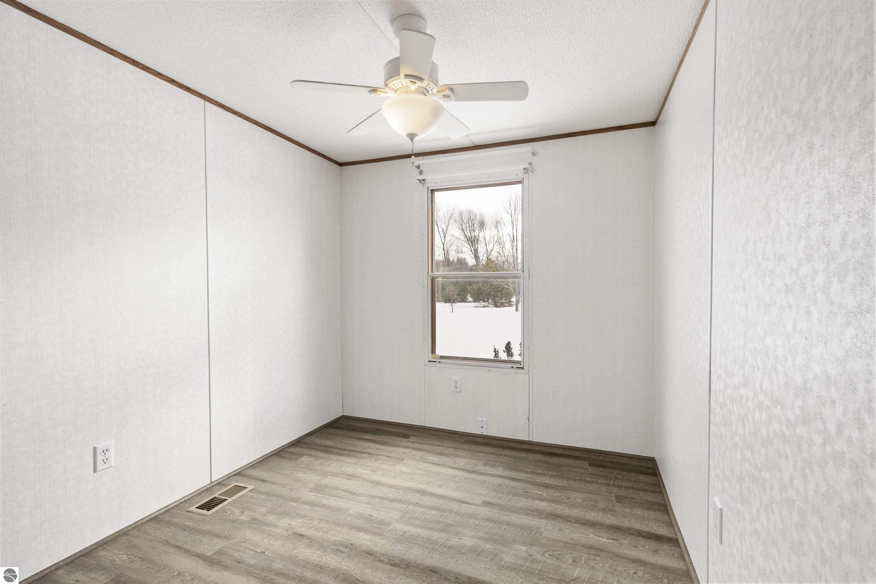 7695 Hoadley Road