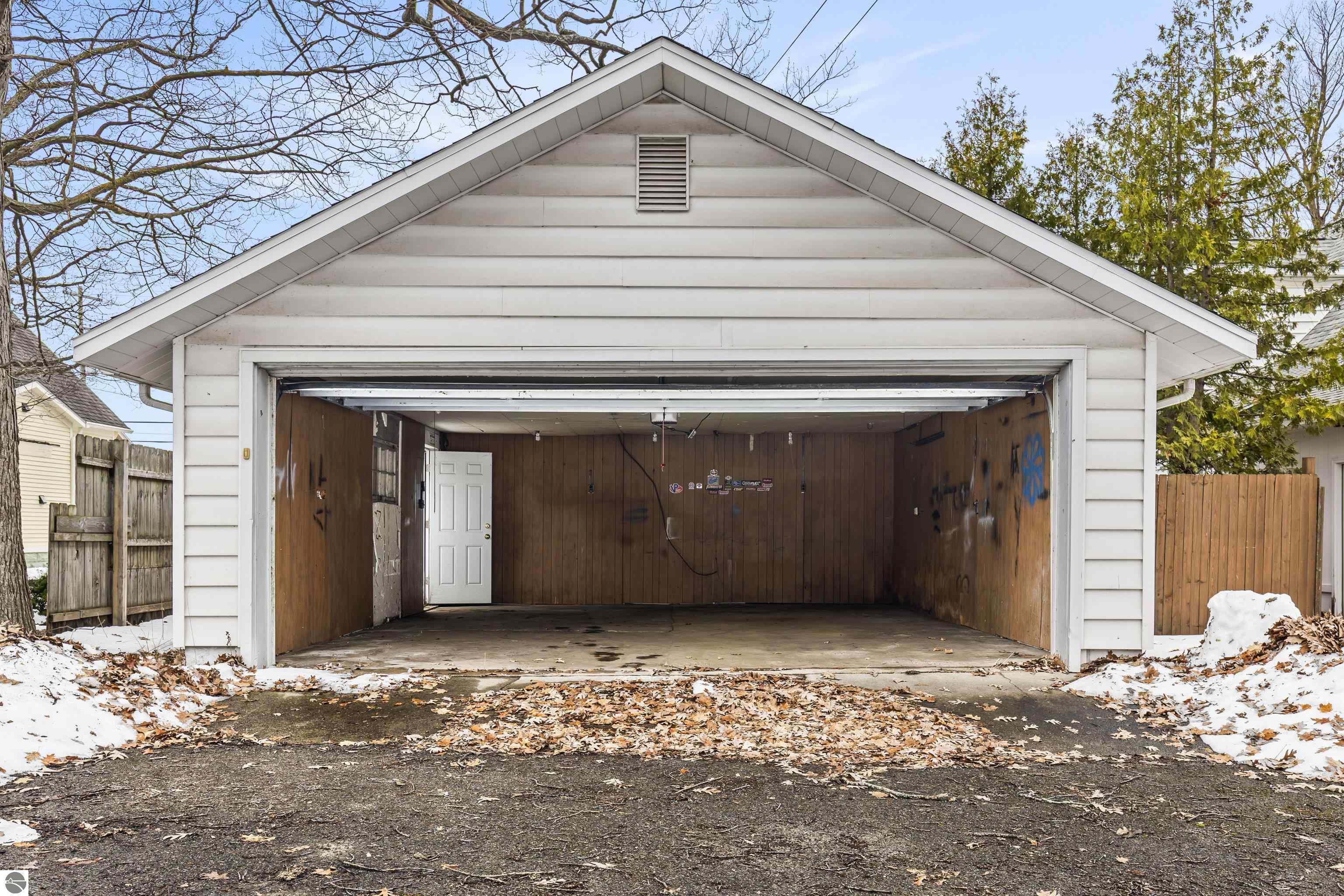 425 Barlow Street