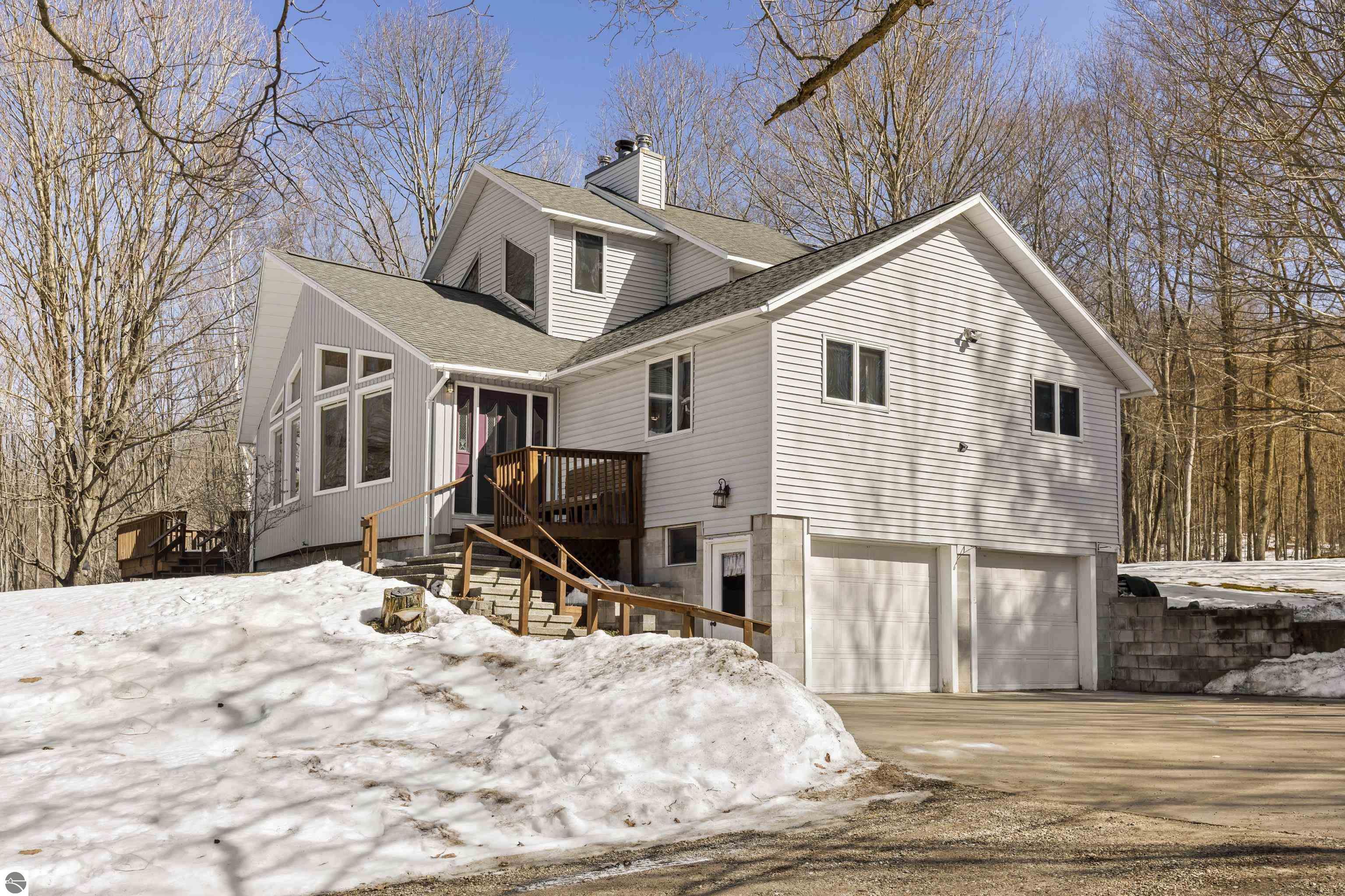 3687 Blueberry Lane