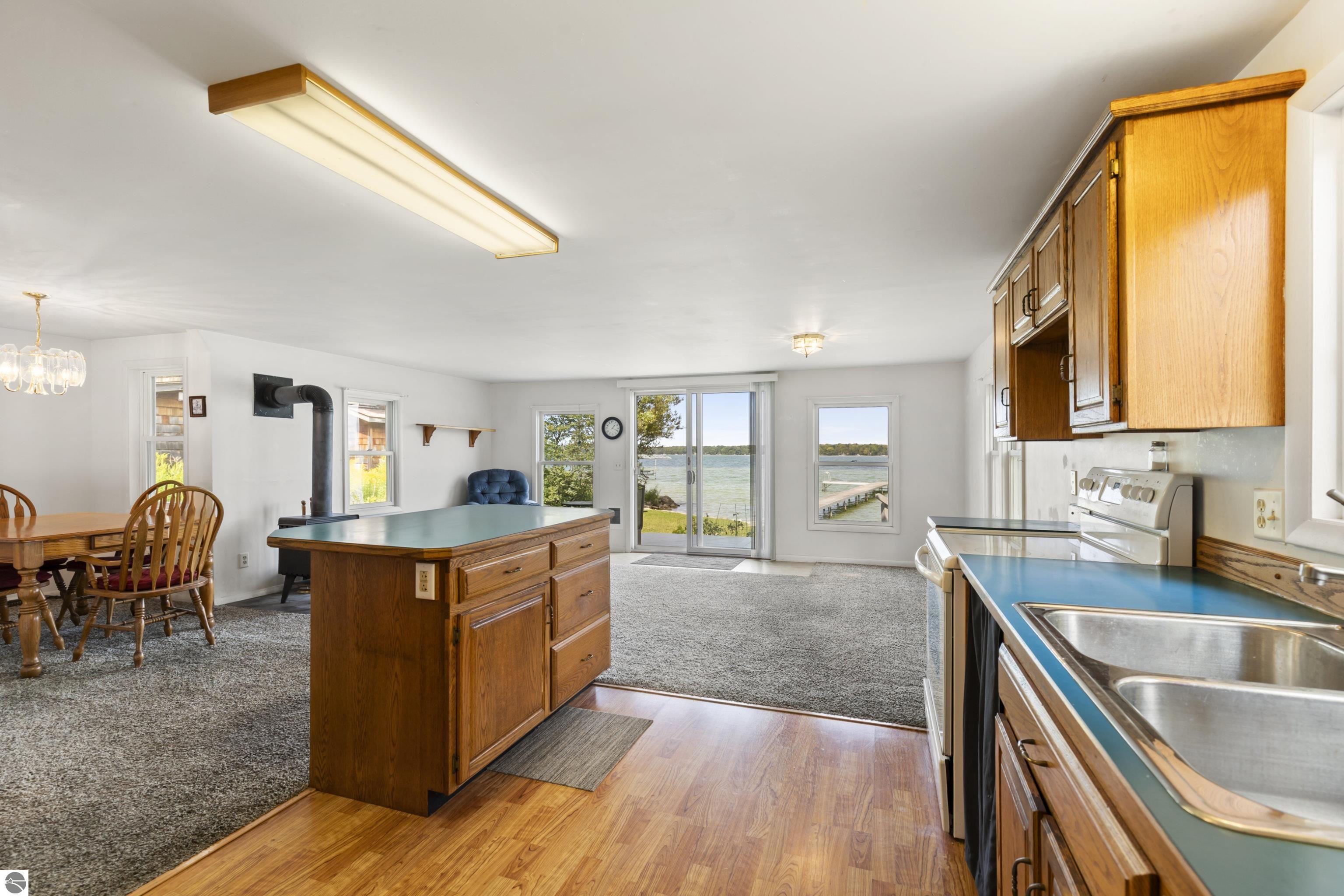 8466 Bay Point Road
