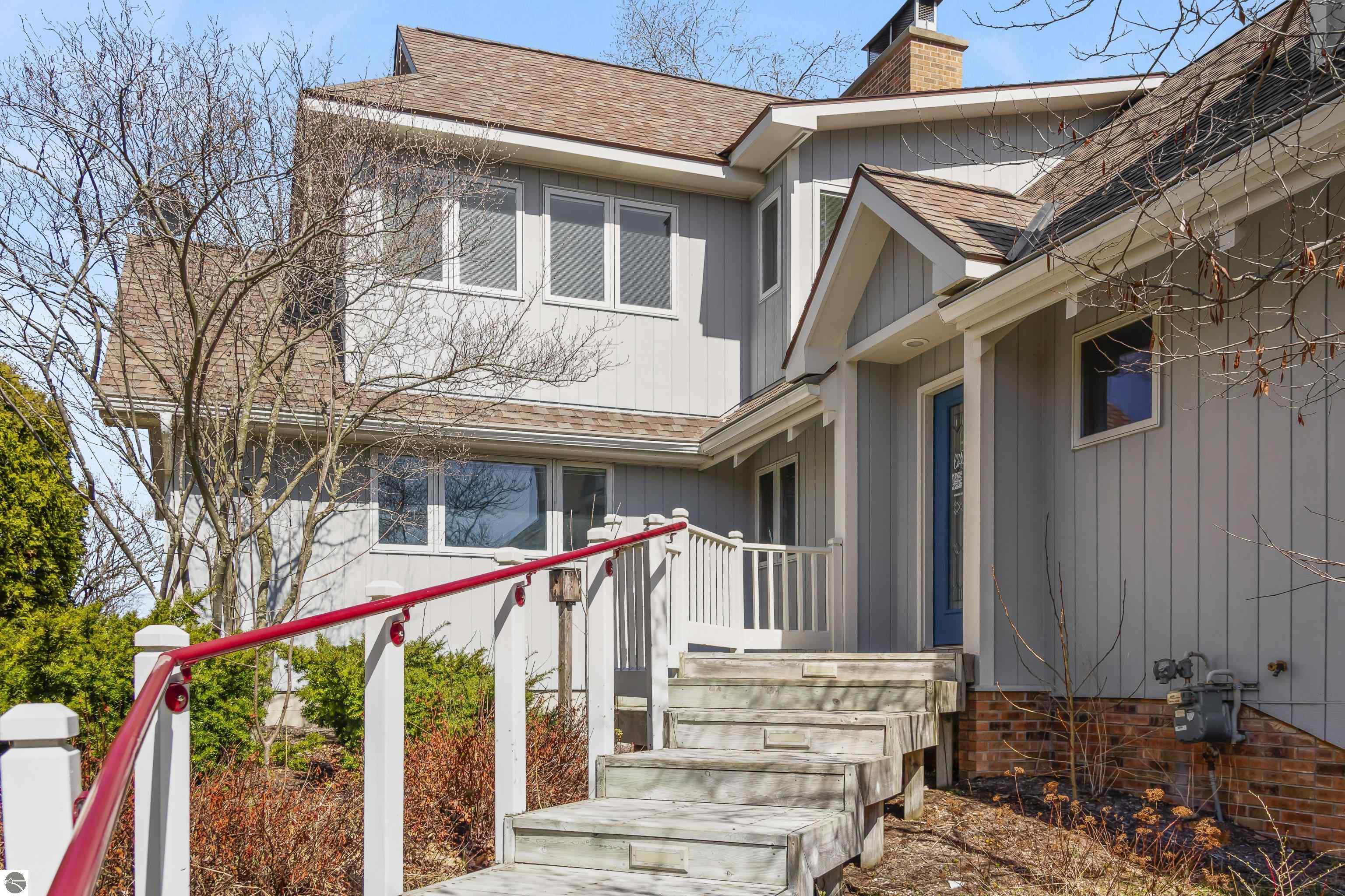 4512 Mollineaux Road