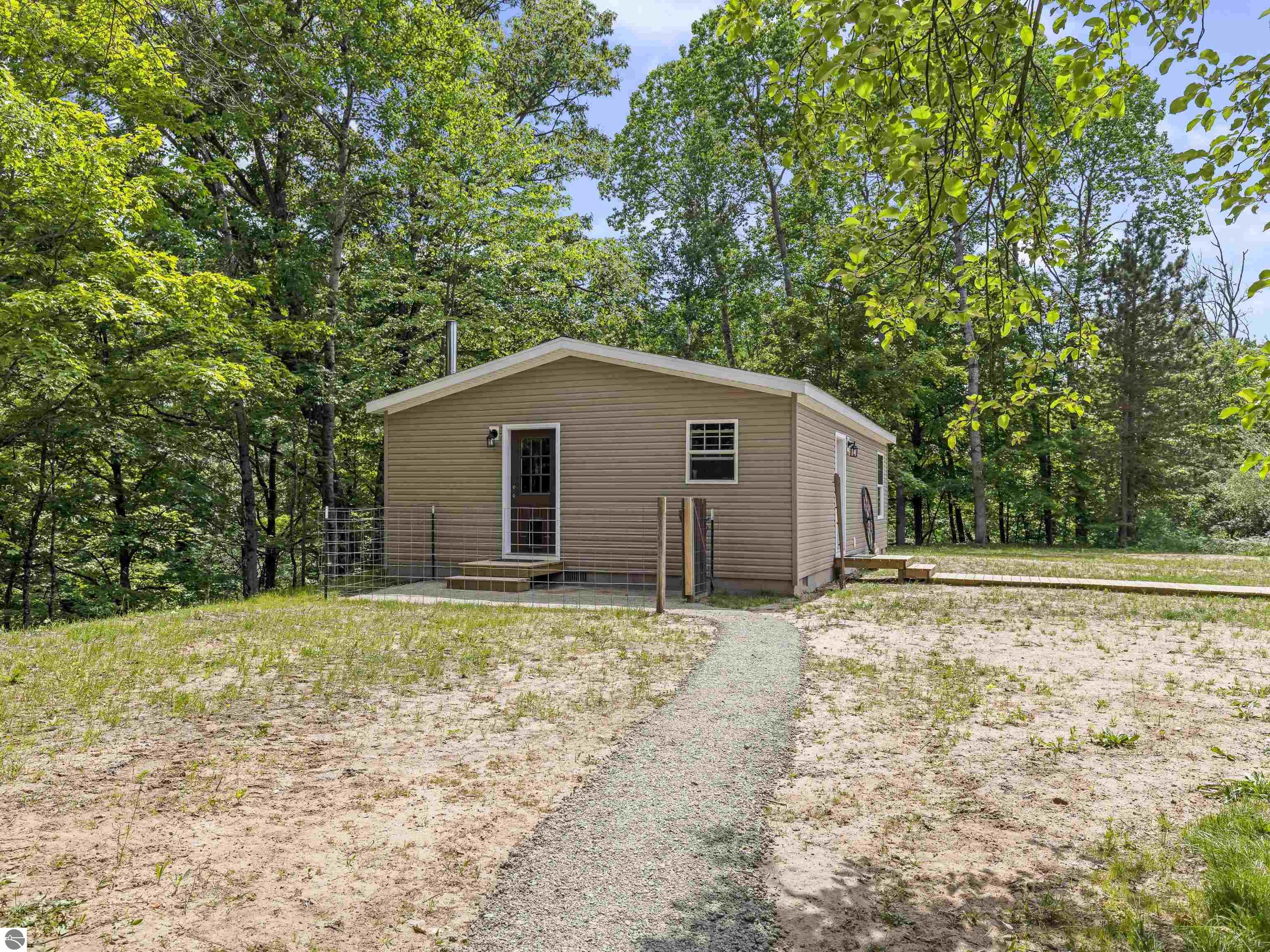 8761 W 48 Road