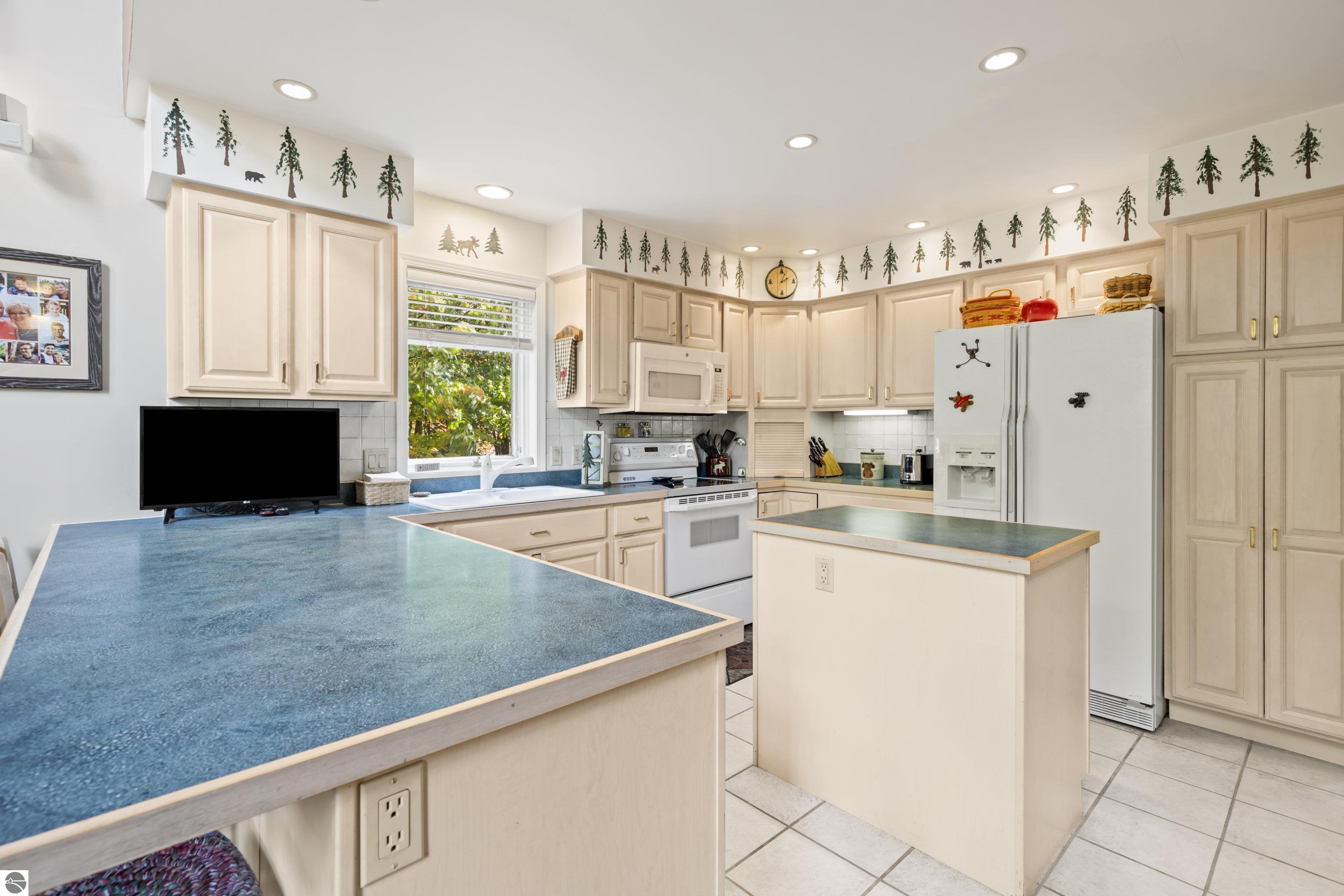 7947 Gogebic Court