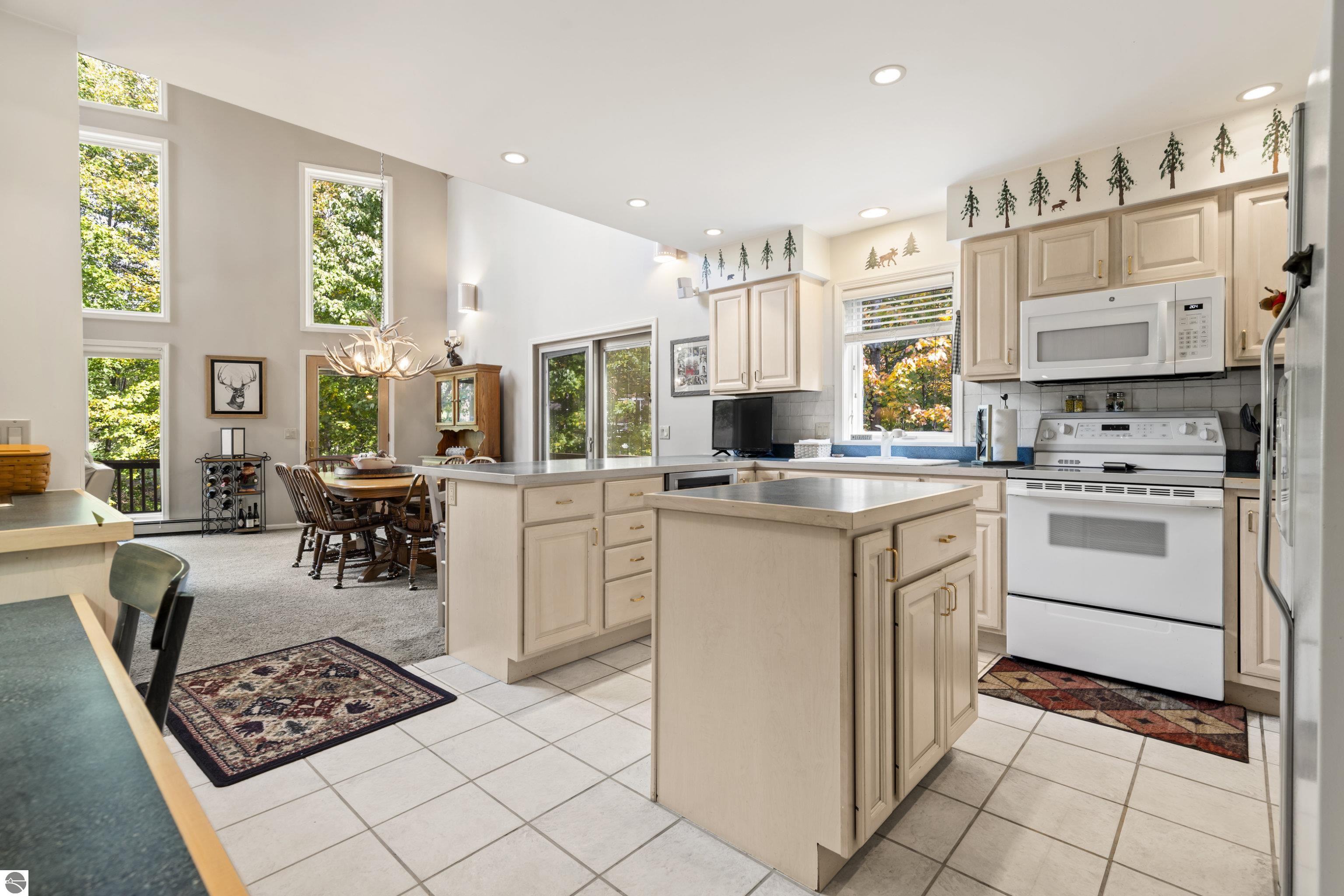 7947 Gogebic Court