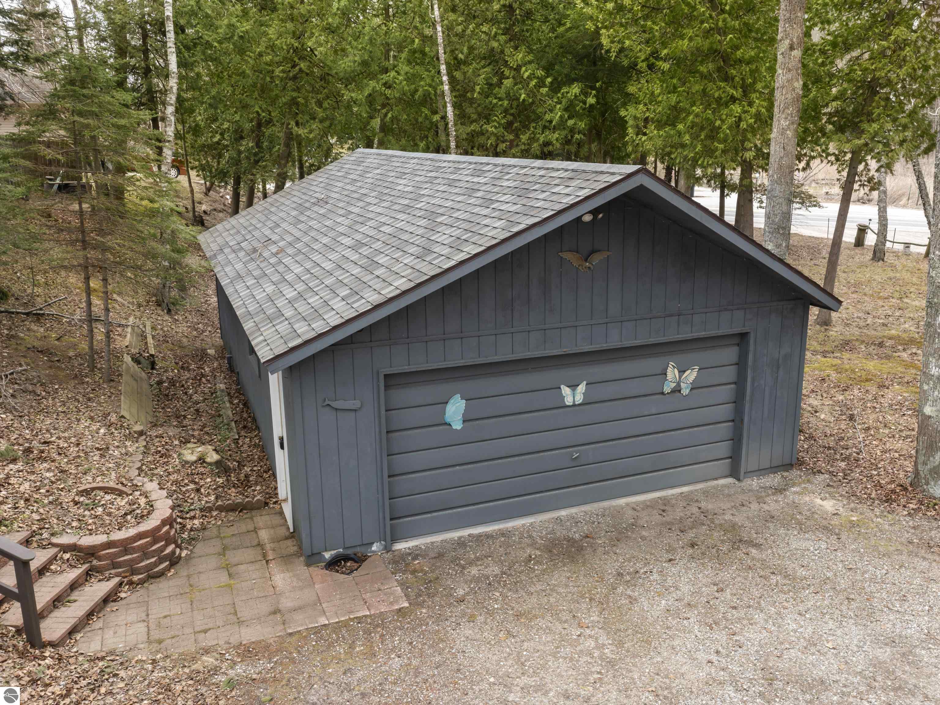 3865 N Scenic Highway