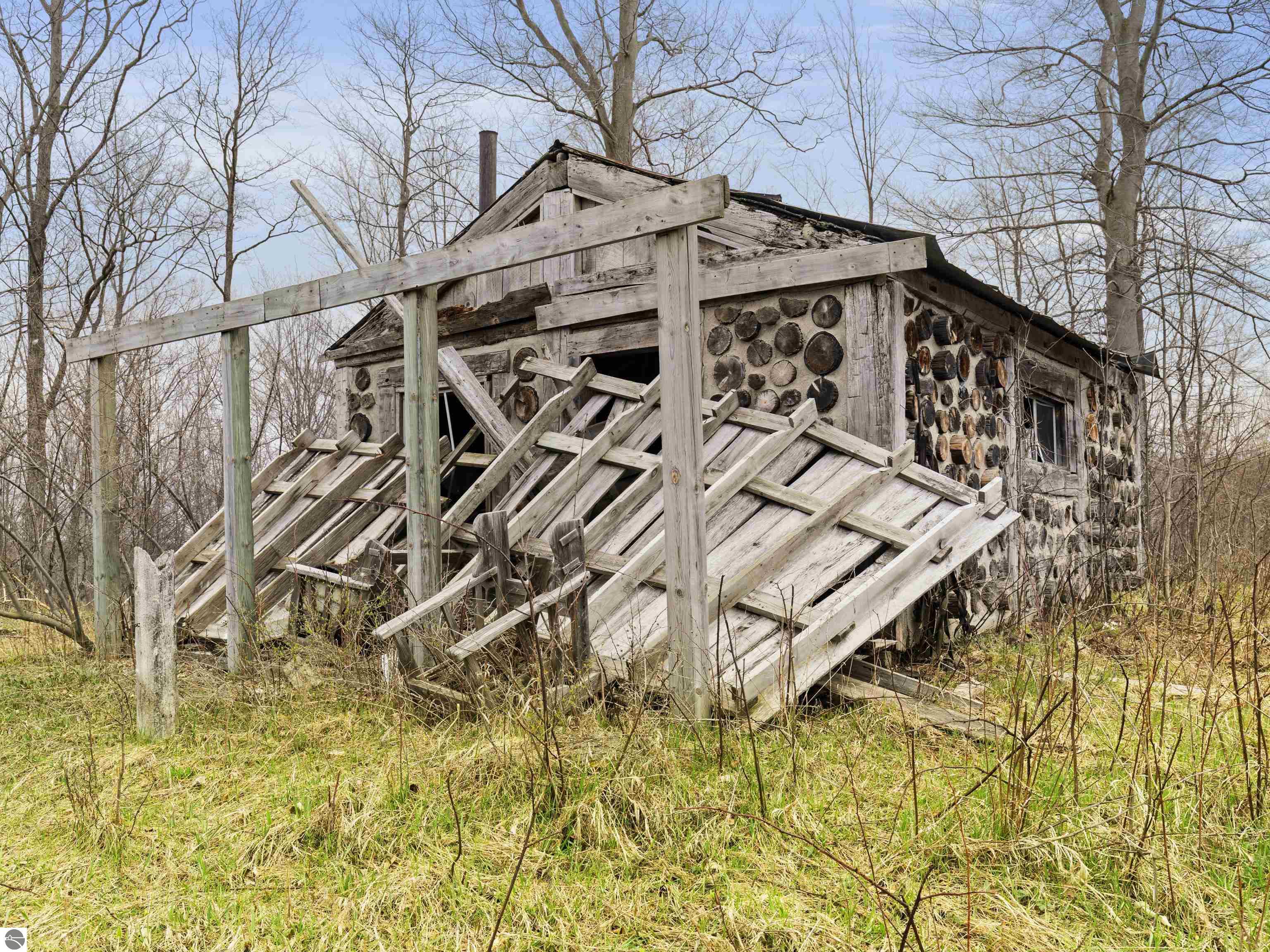 8799 13 Mile Road