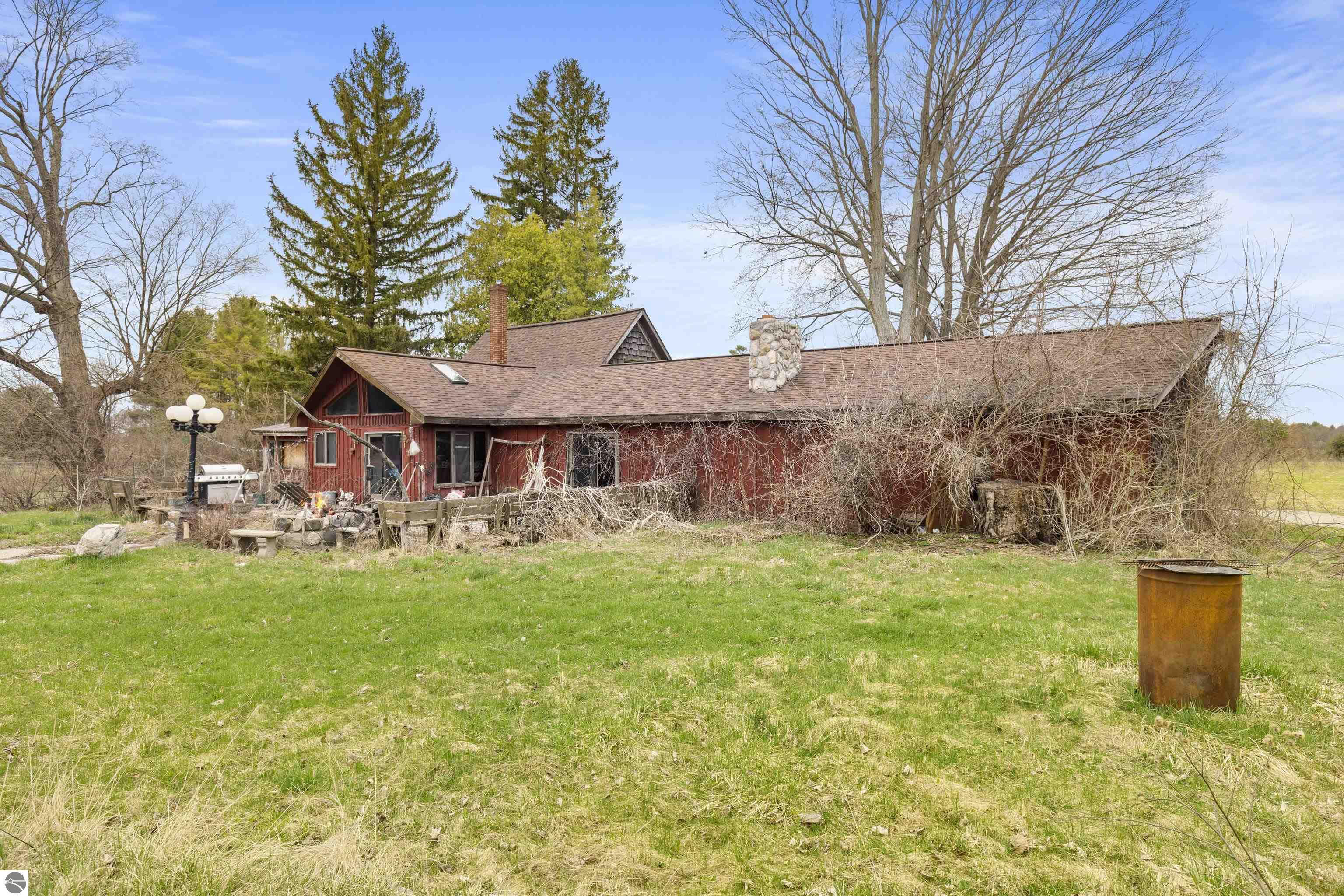 8799 13 Mile Road