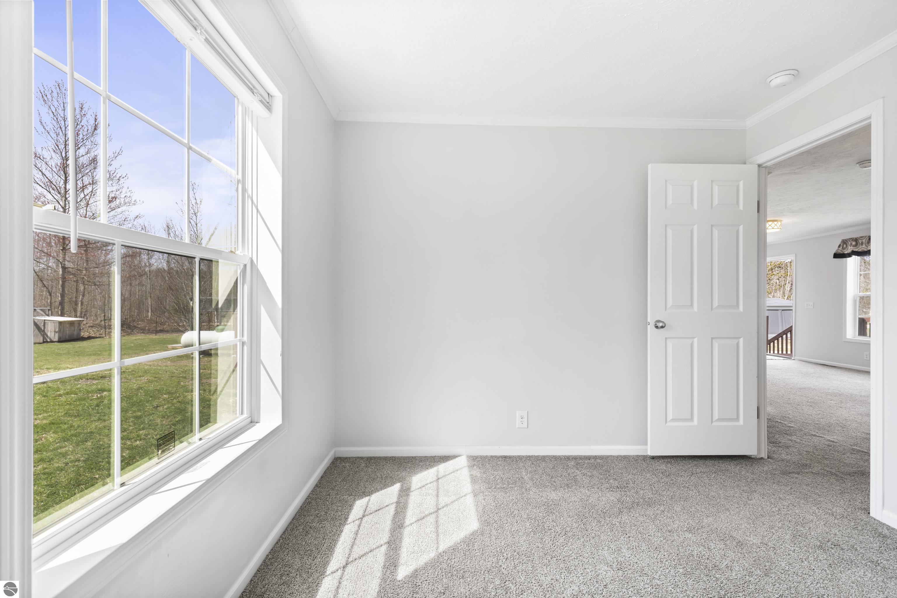 14141 Woods Trail