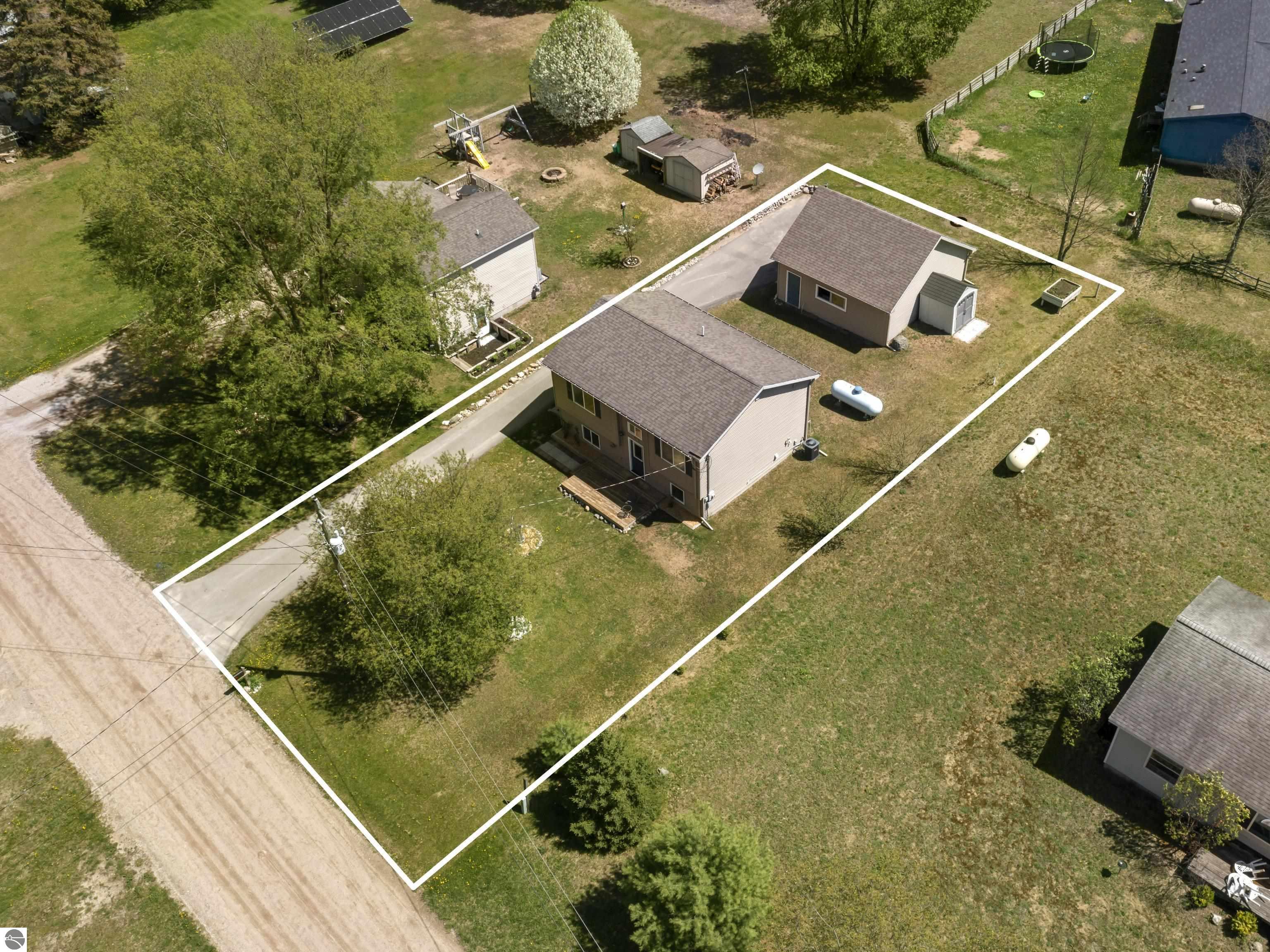 4267 Main Street