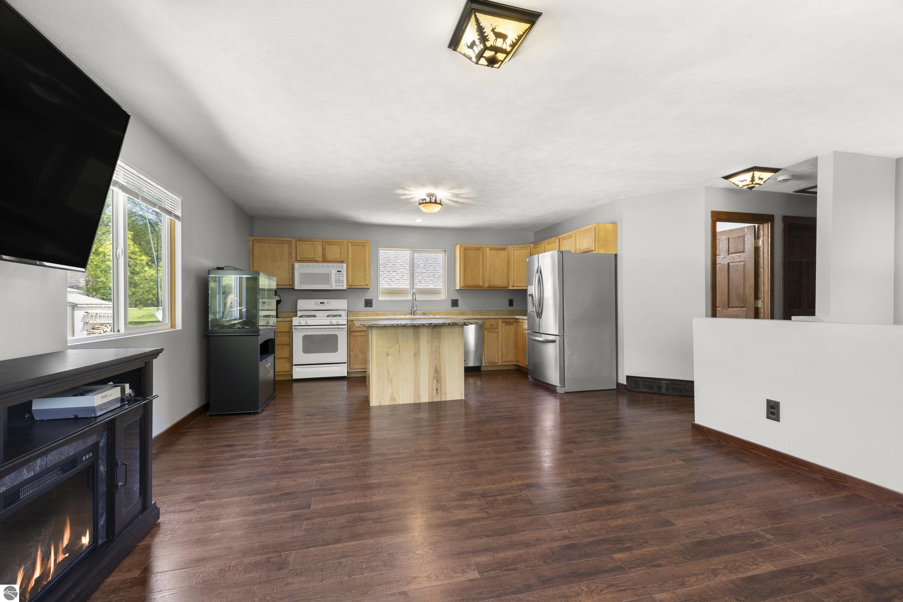 4267 Main Street