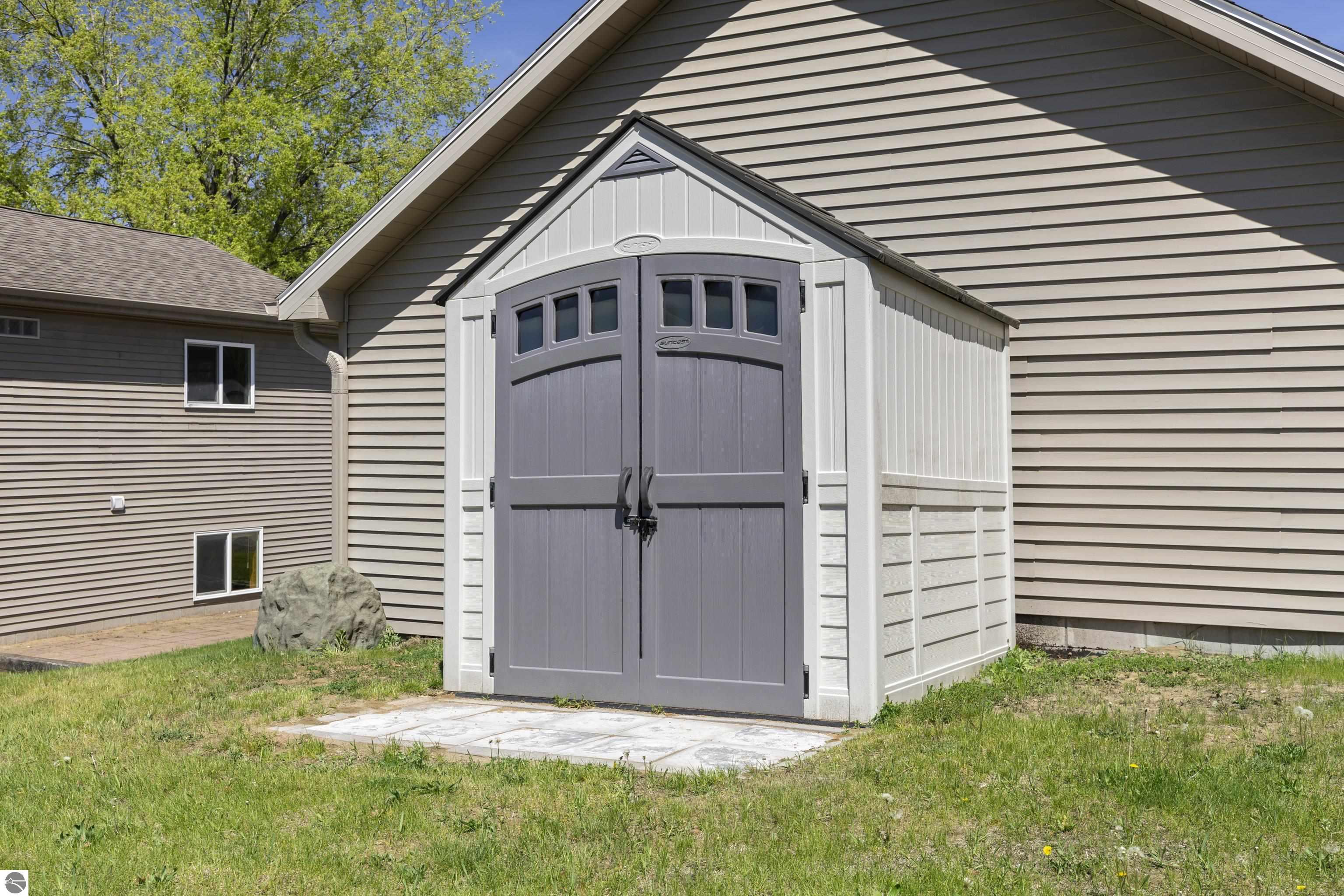 4267 Main Street