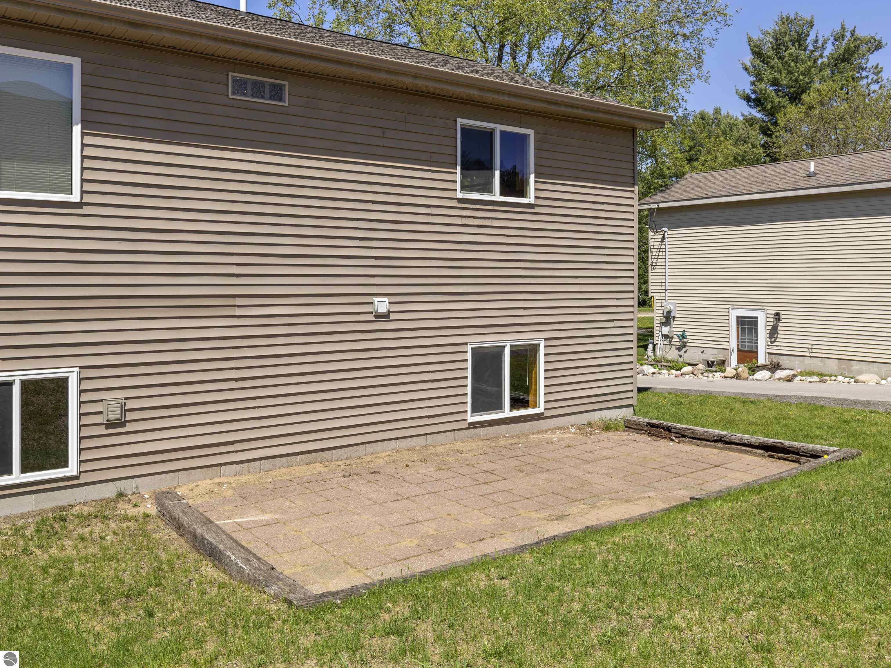 4267 Main Street