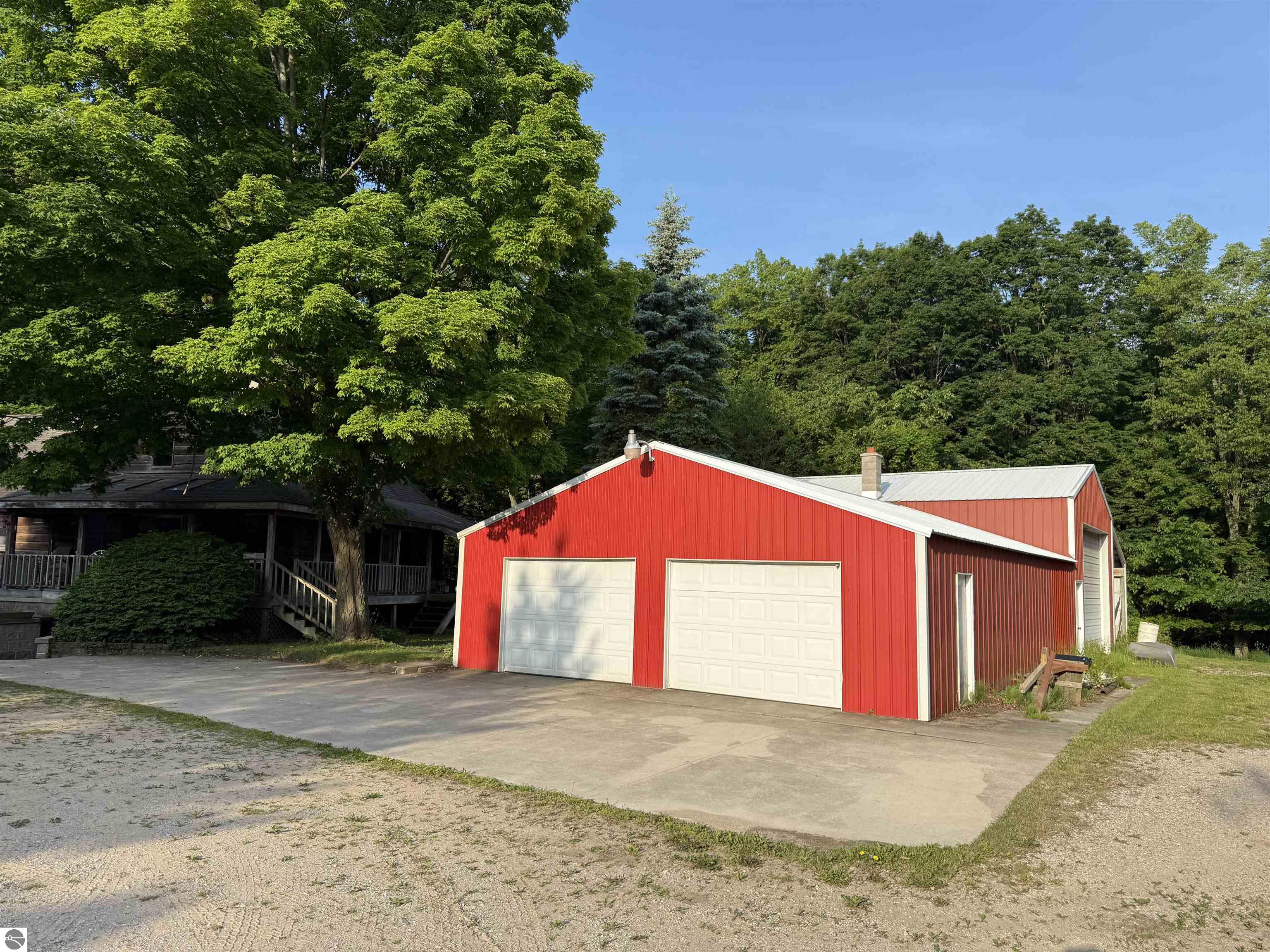 1370 Hidden Hollow Drive
