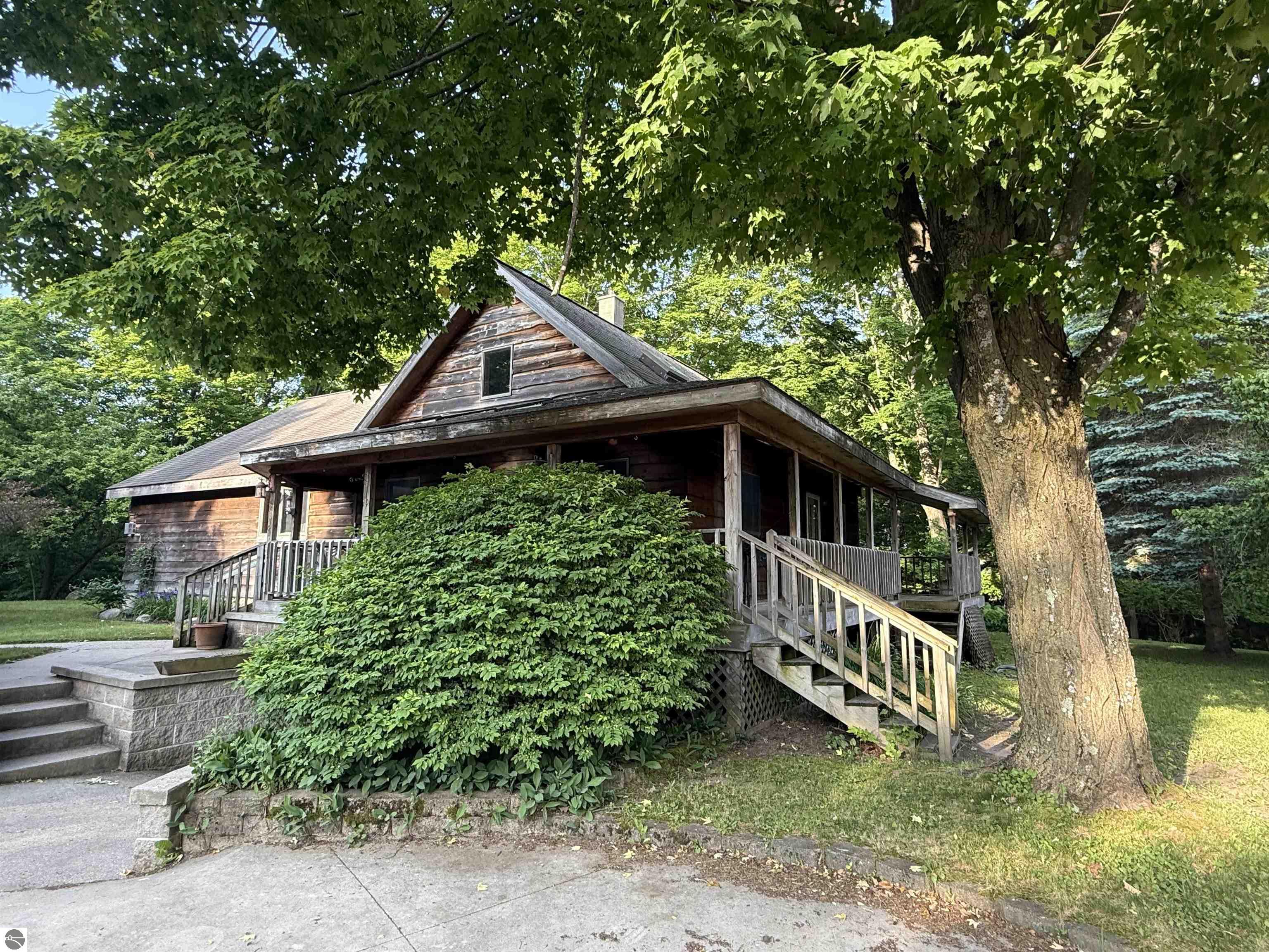 1370 Hidden Hollow Drive