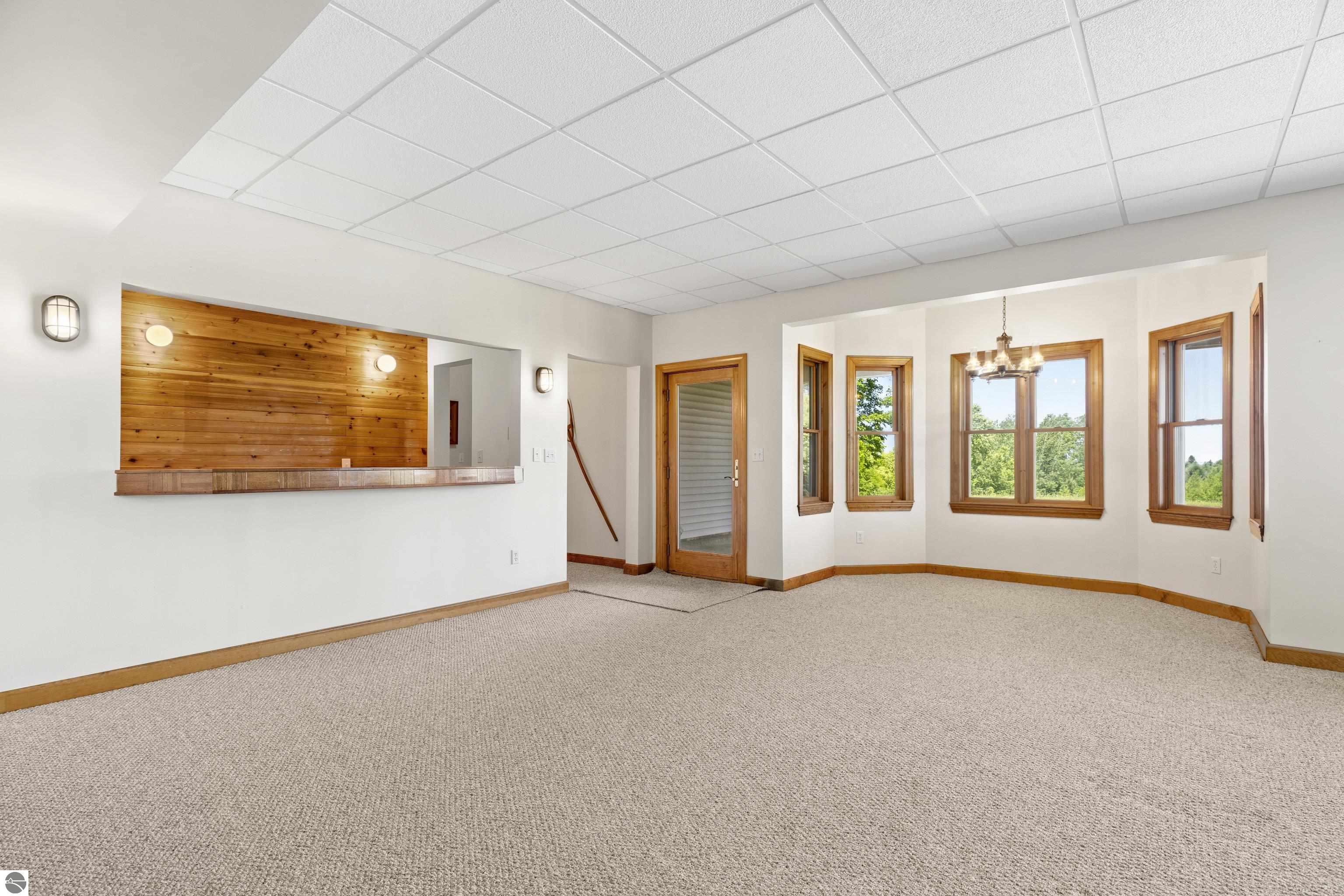 11713 Linderman Road
