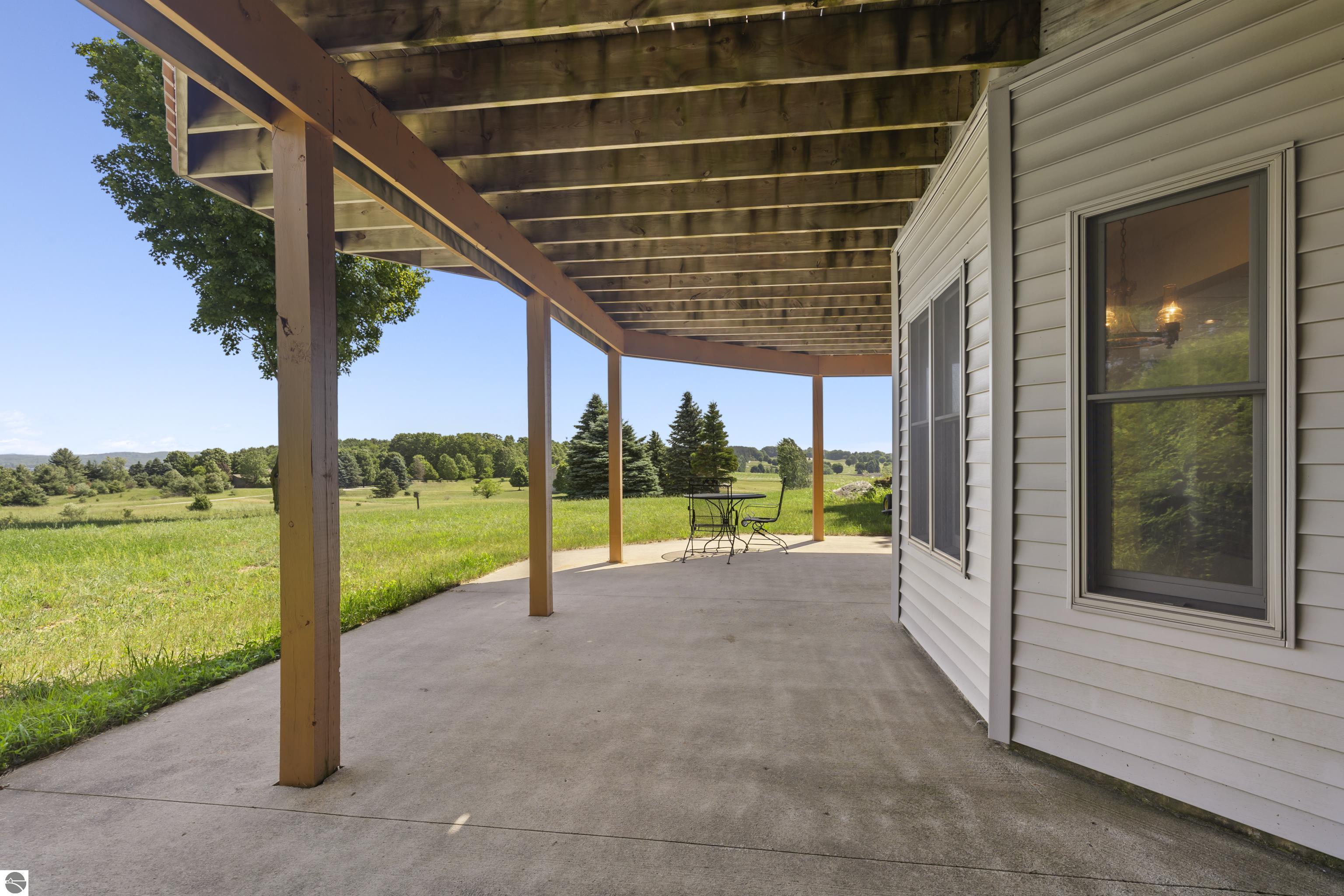 11713 Linderman Road