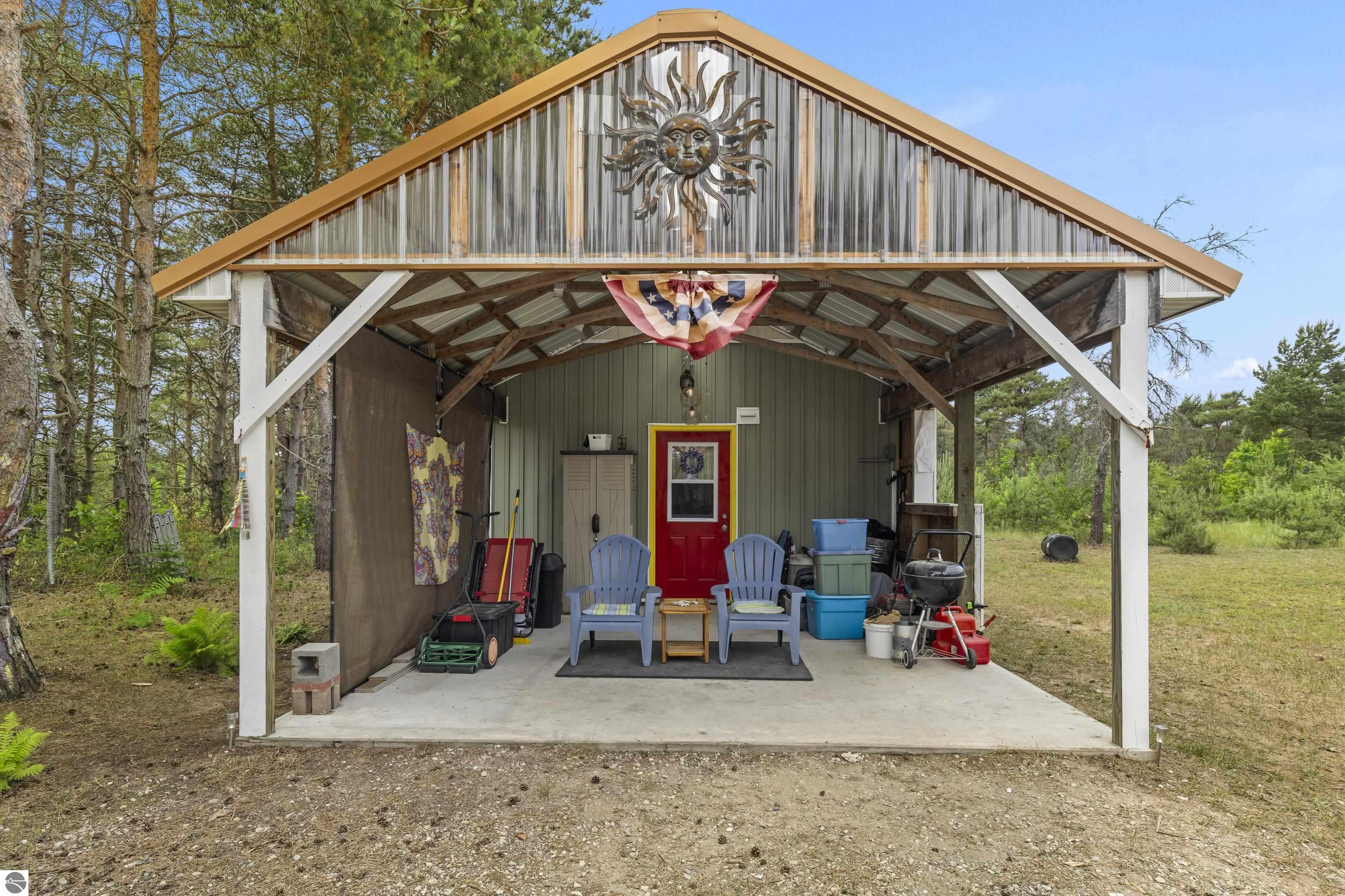 1154 Railroad Trail