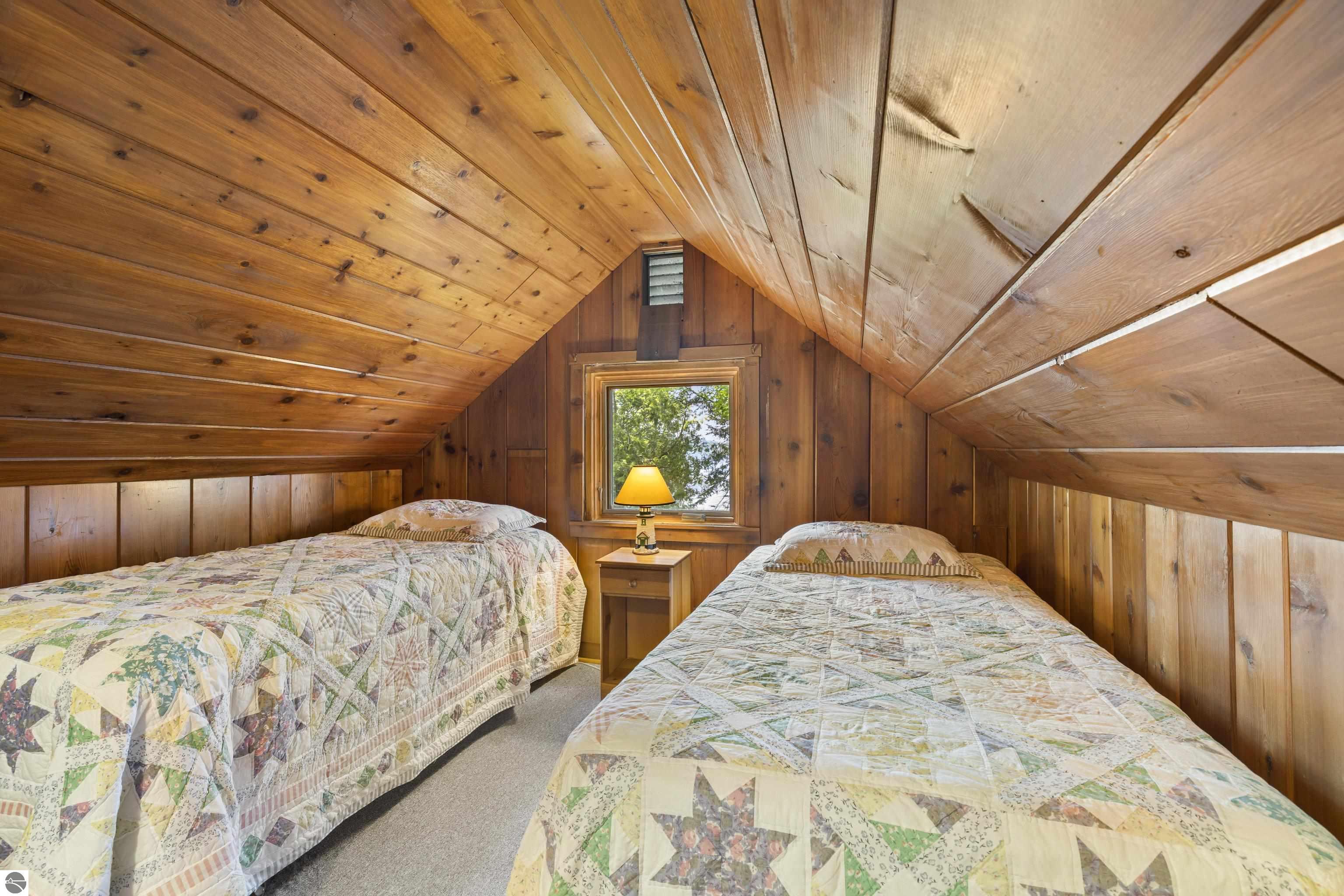 5002 Herring Grove