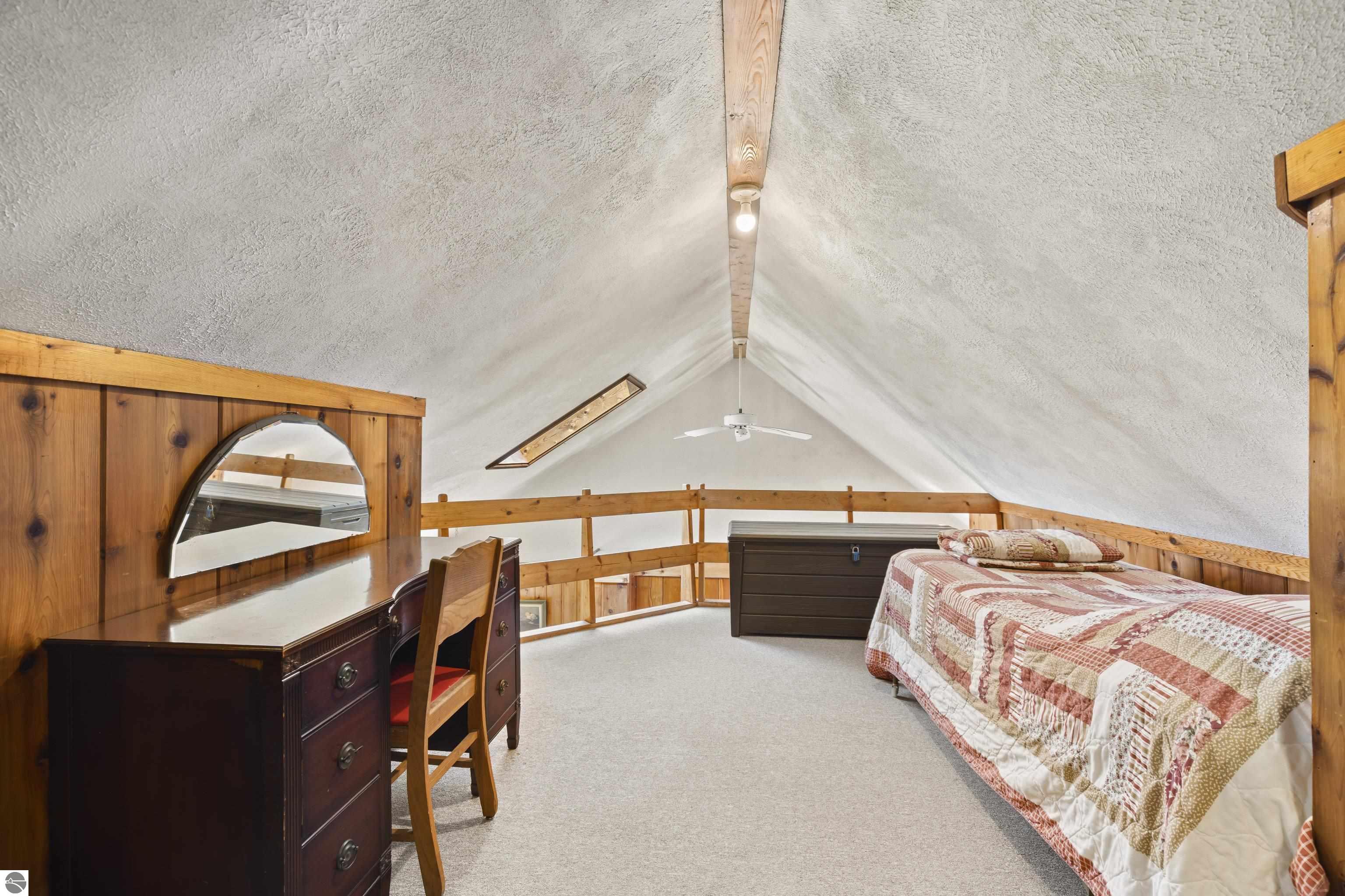 5002 Herring Grove