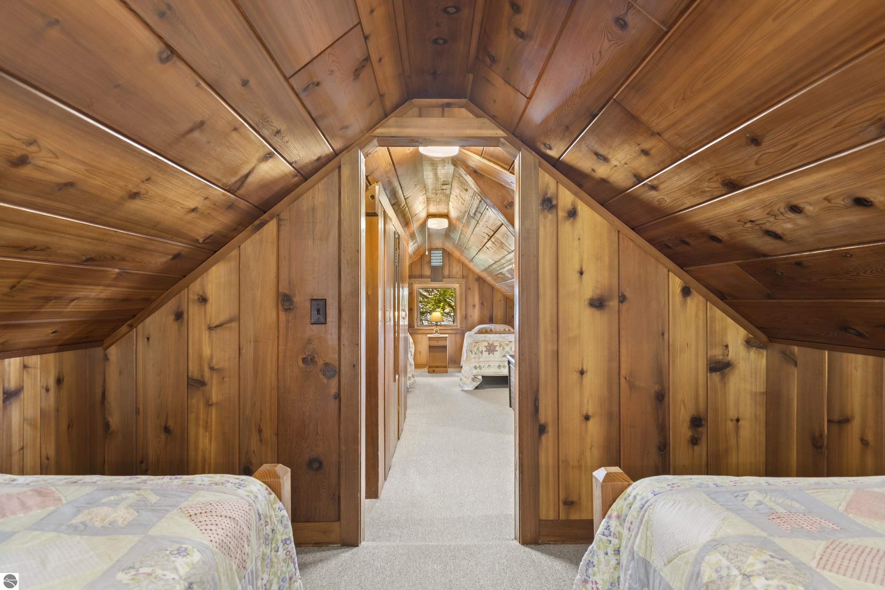 5002 Herring Grove