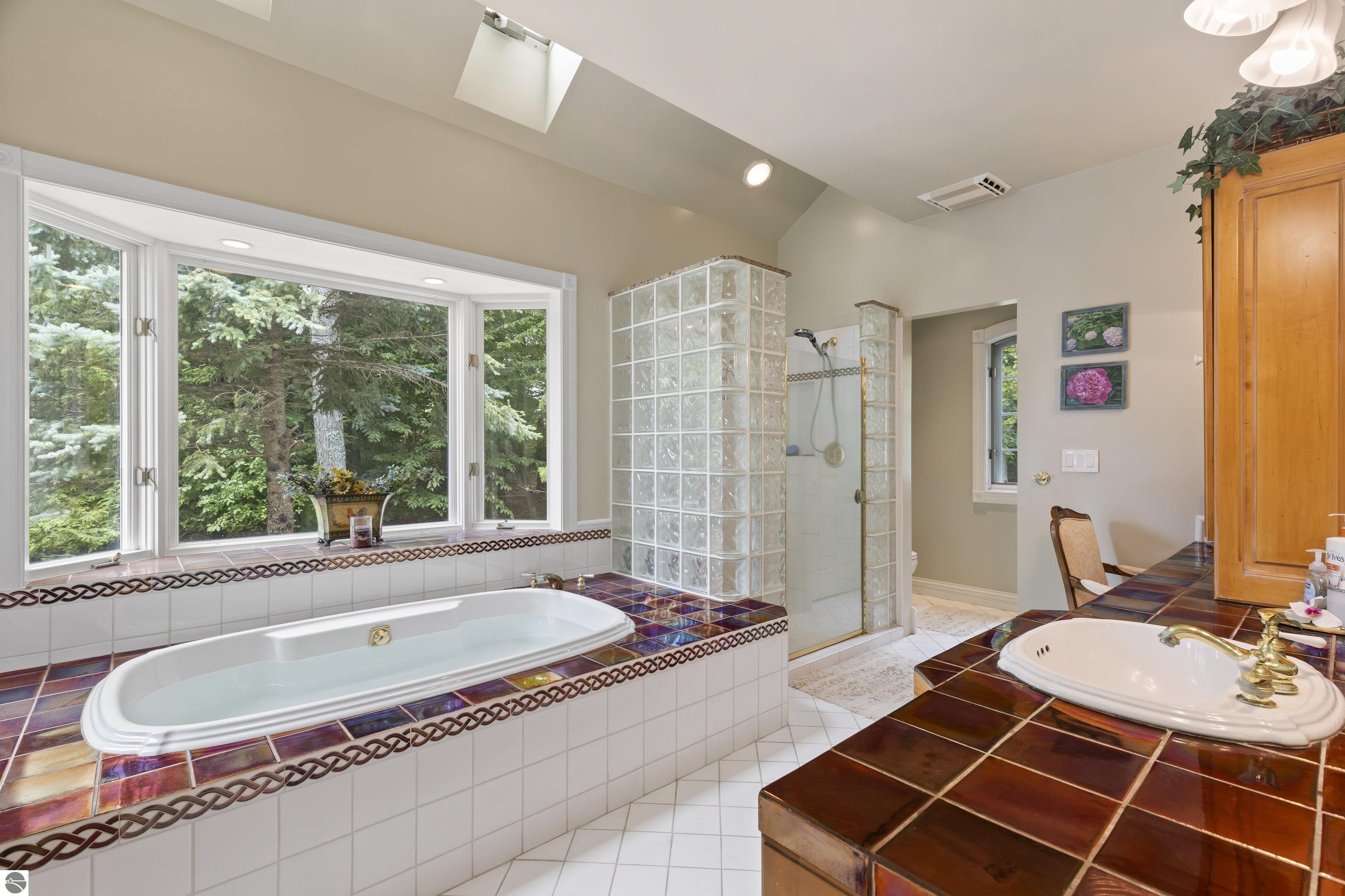 2855 Eleven Mile Road