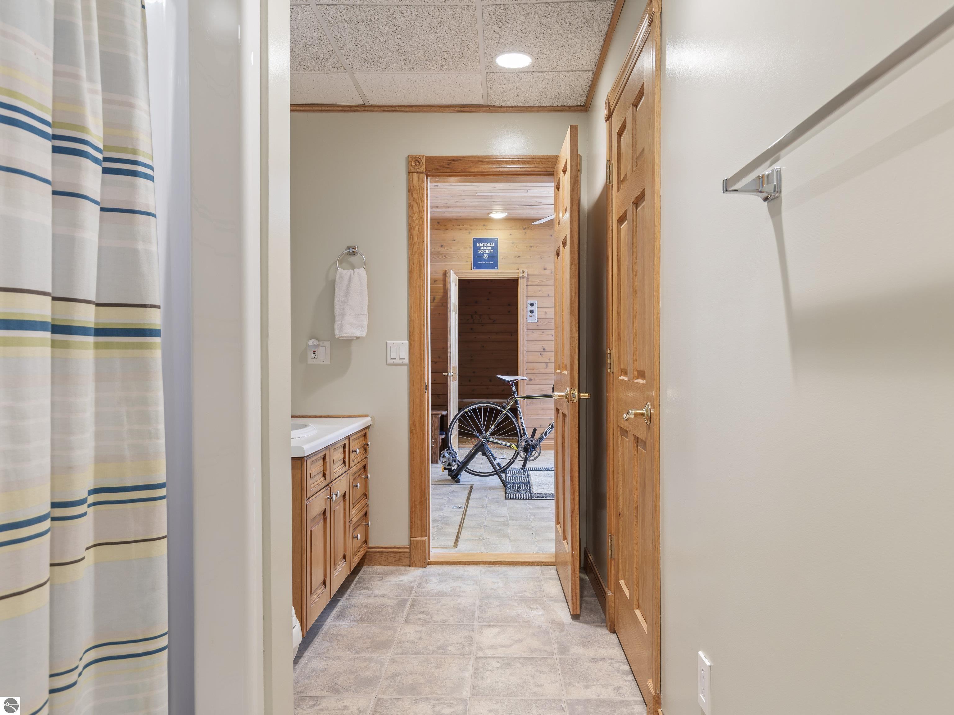 2855 Eleven Mile Road