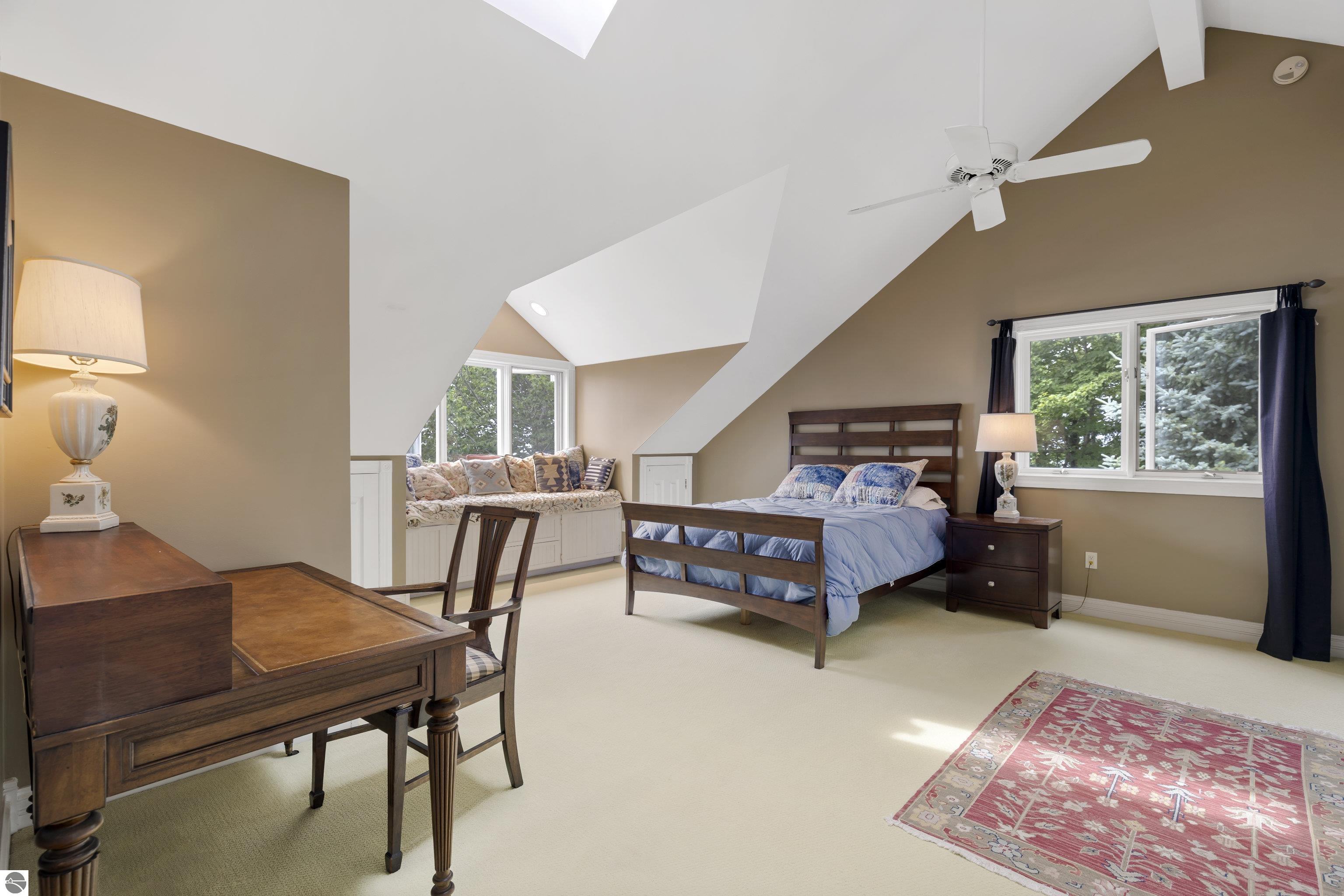 2855 Eleven Mile Road