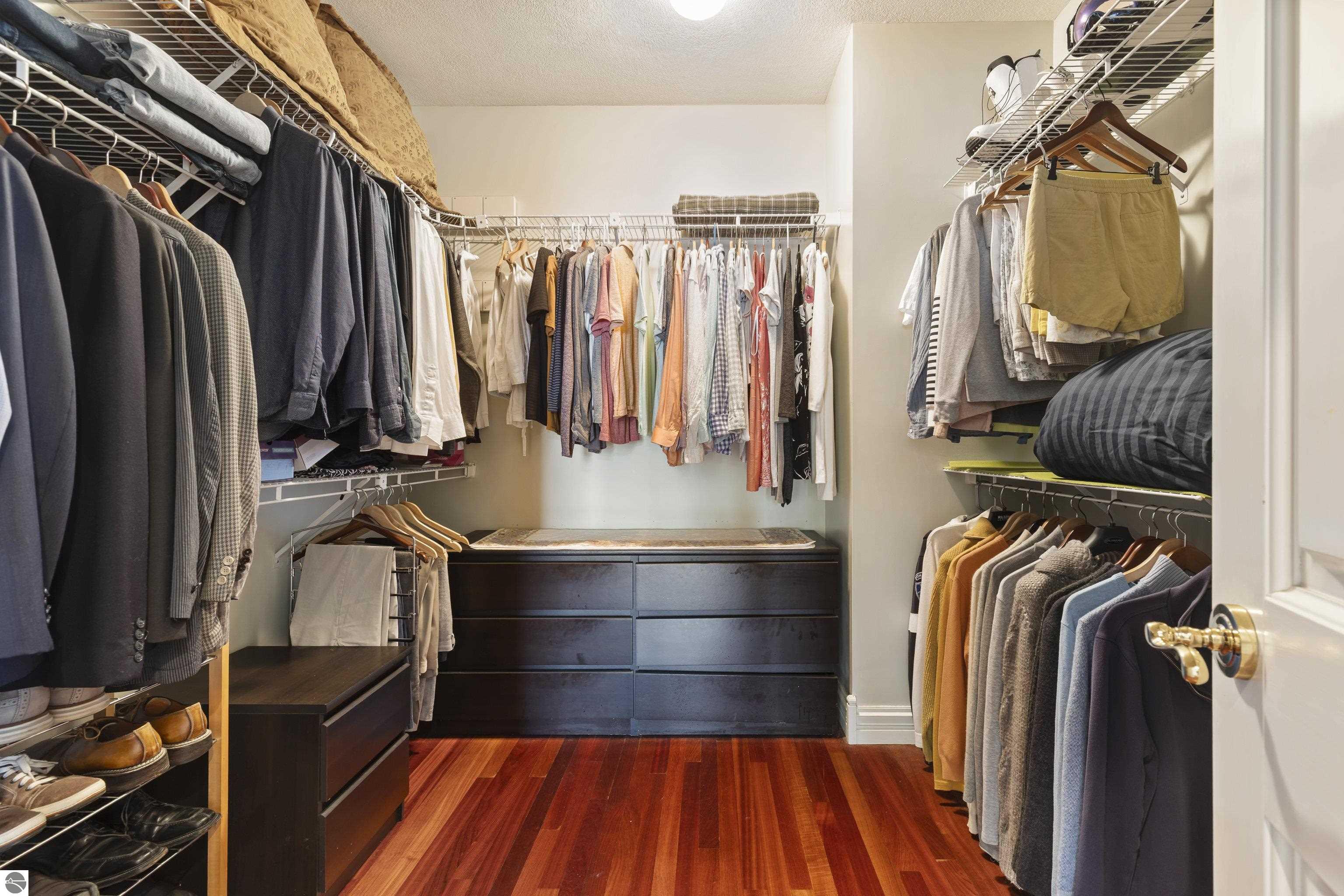 2855 Eleven Mile Road