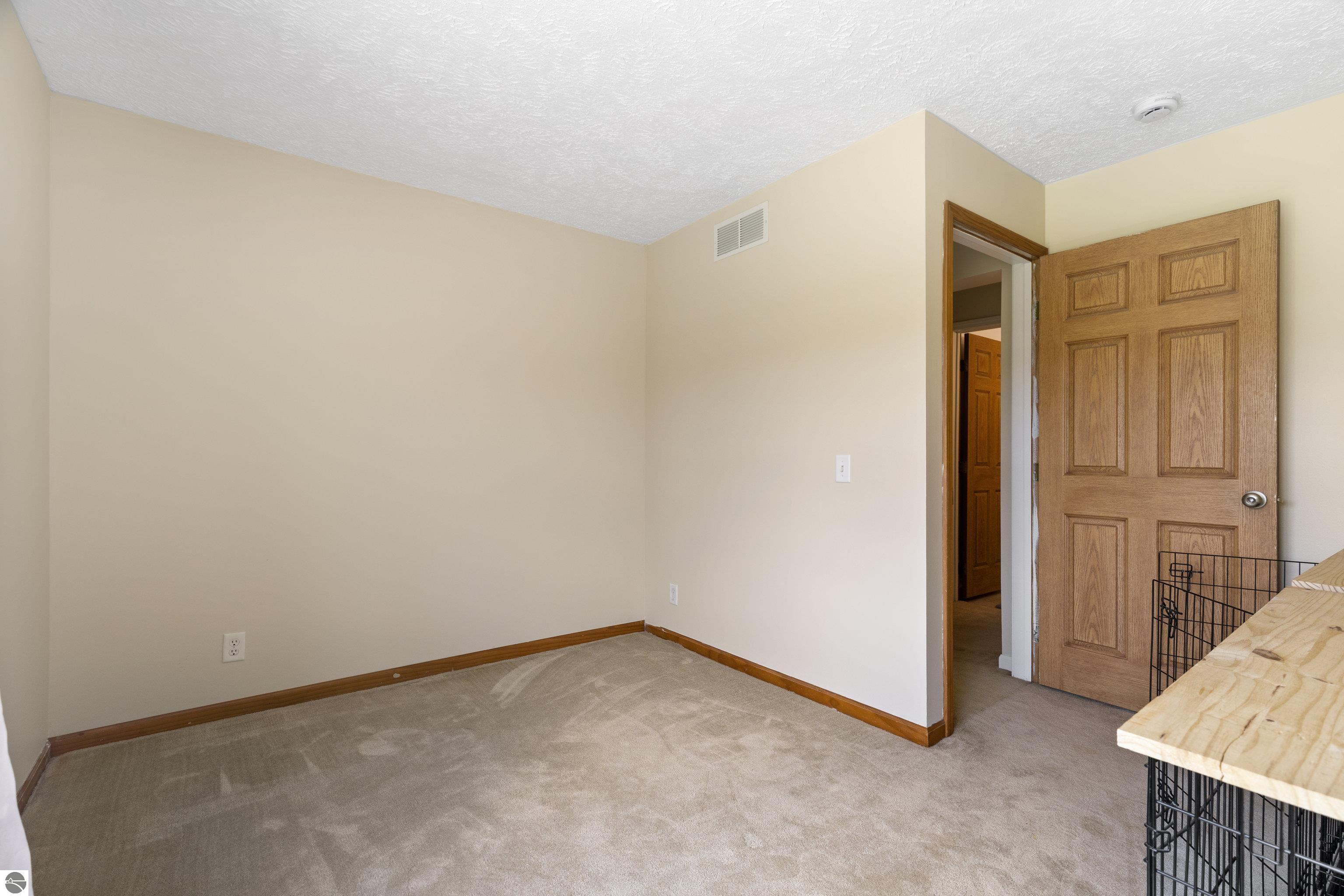 1012 W River Road