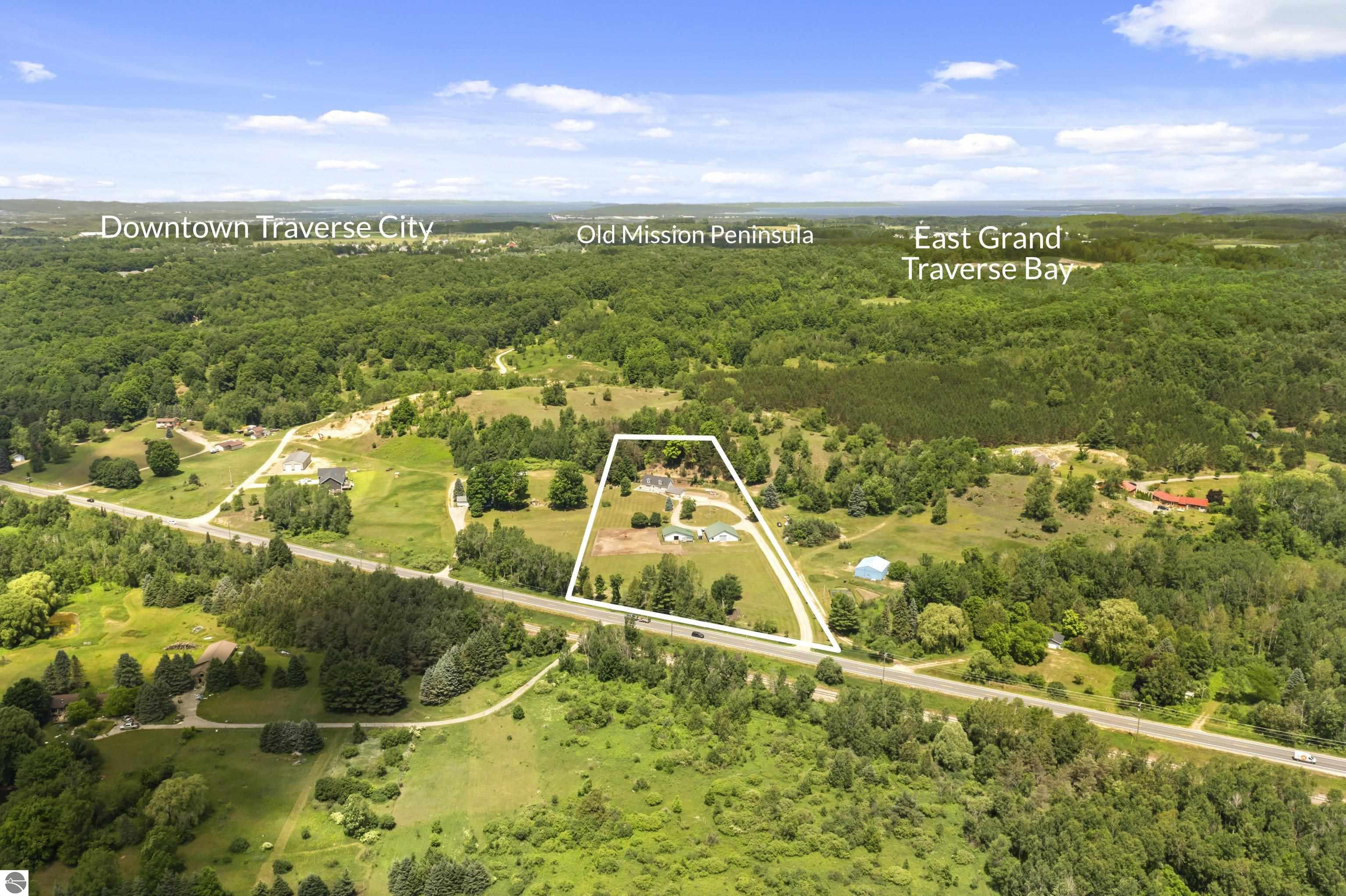 1012 W River Road
